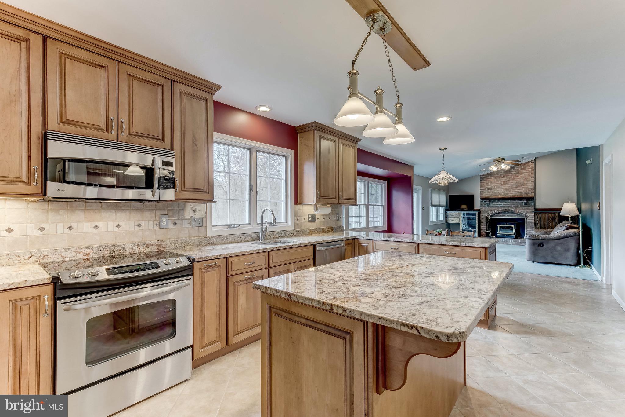 HUNT RIDGE NORTH - Residential