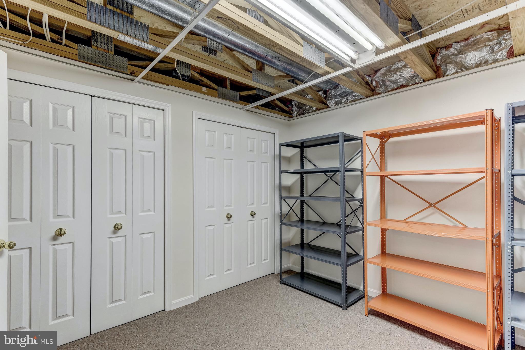 HUNT RIDGE NORTH - Residential