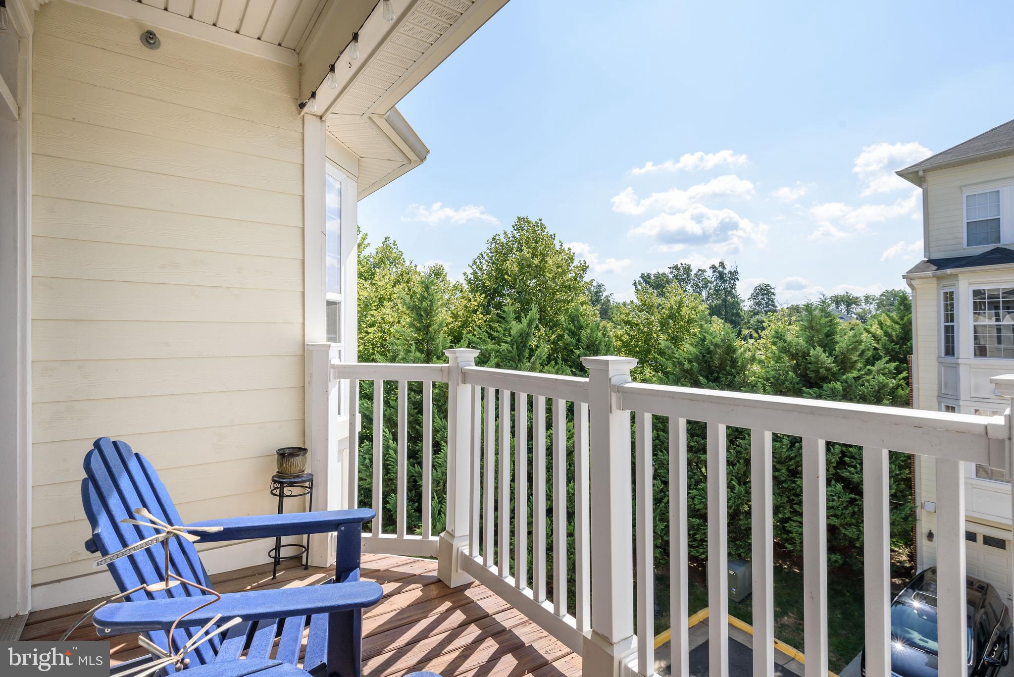 LINDEN ROW CONDOMINIUM - Residential