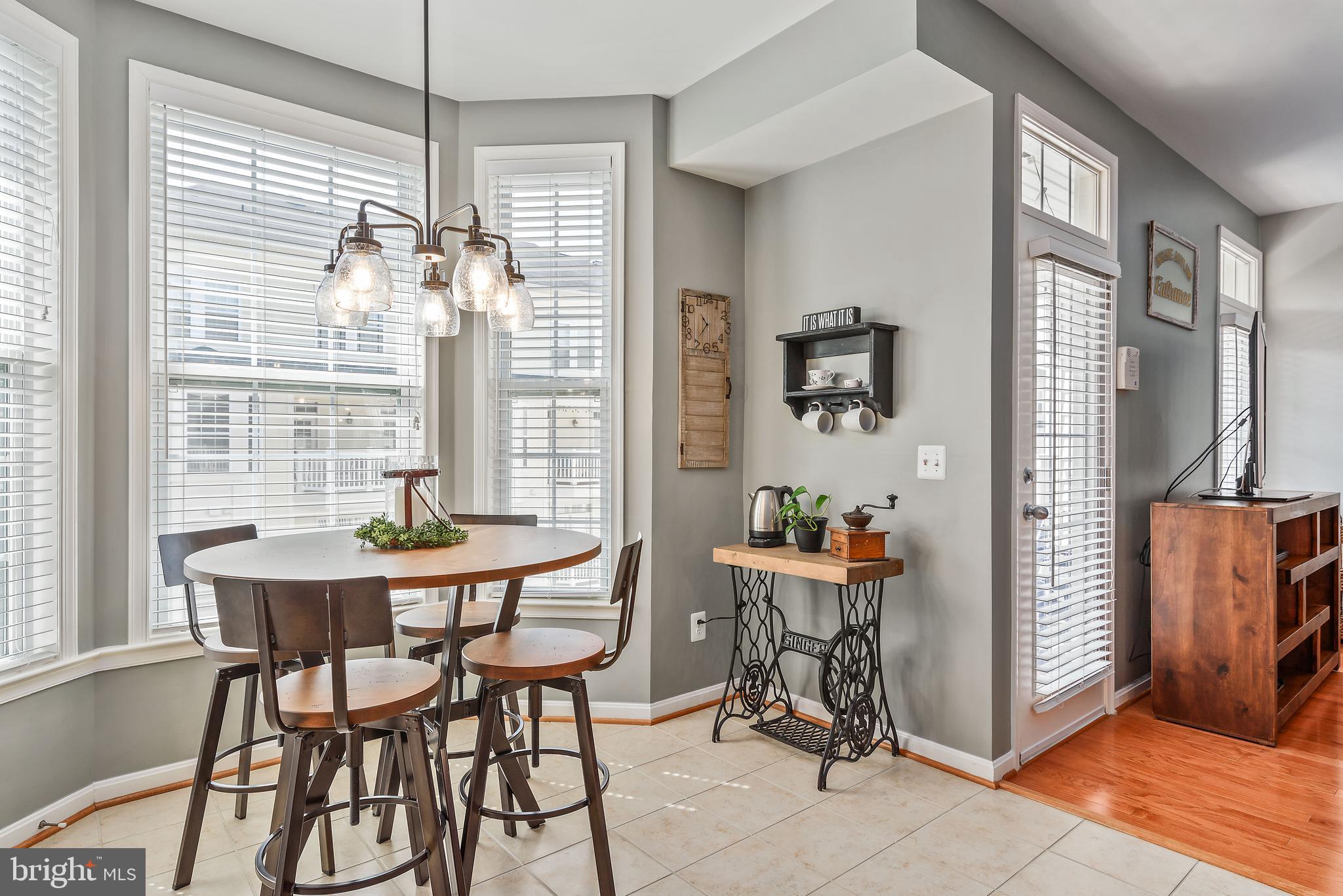 LINDEN ROW CONDOMINIUM - Residential