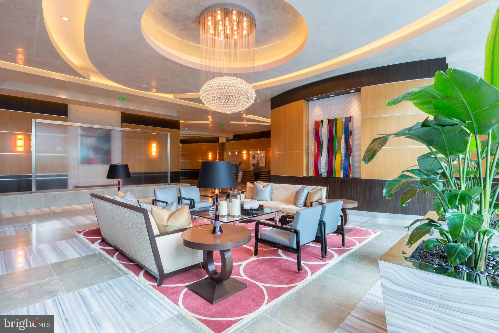 ROSSLYN - Residential