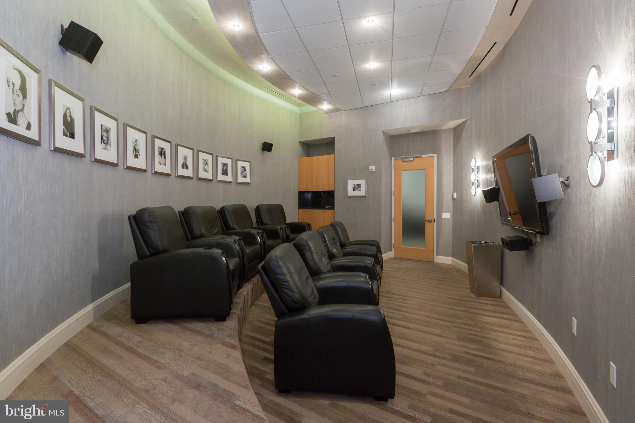 ROSSLYN - Residential