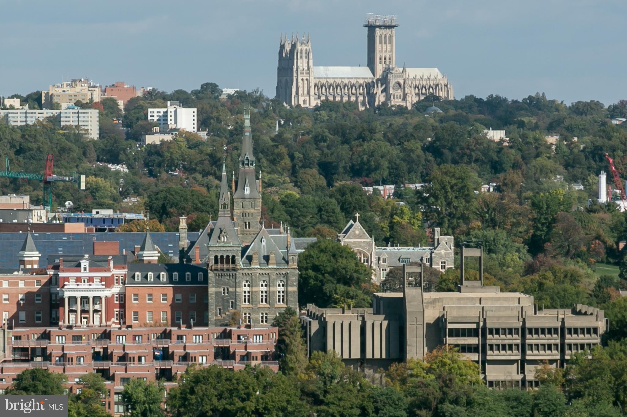 ROSSLYN - Residential