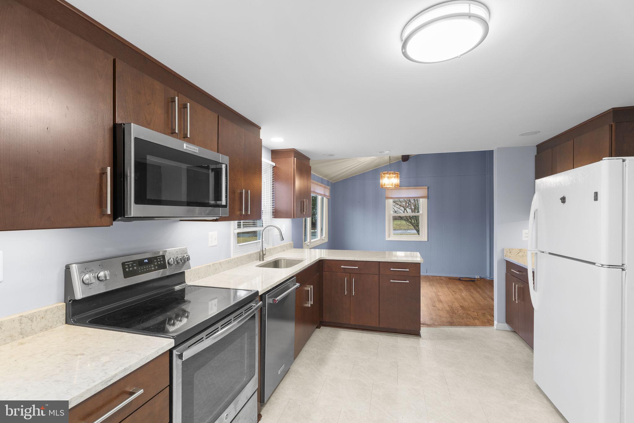 DELL MONT - Residential