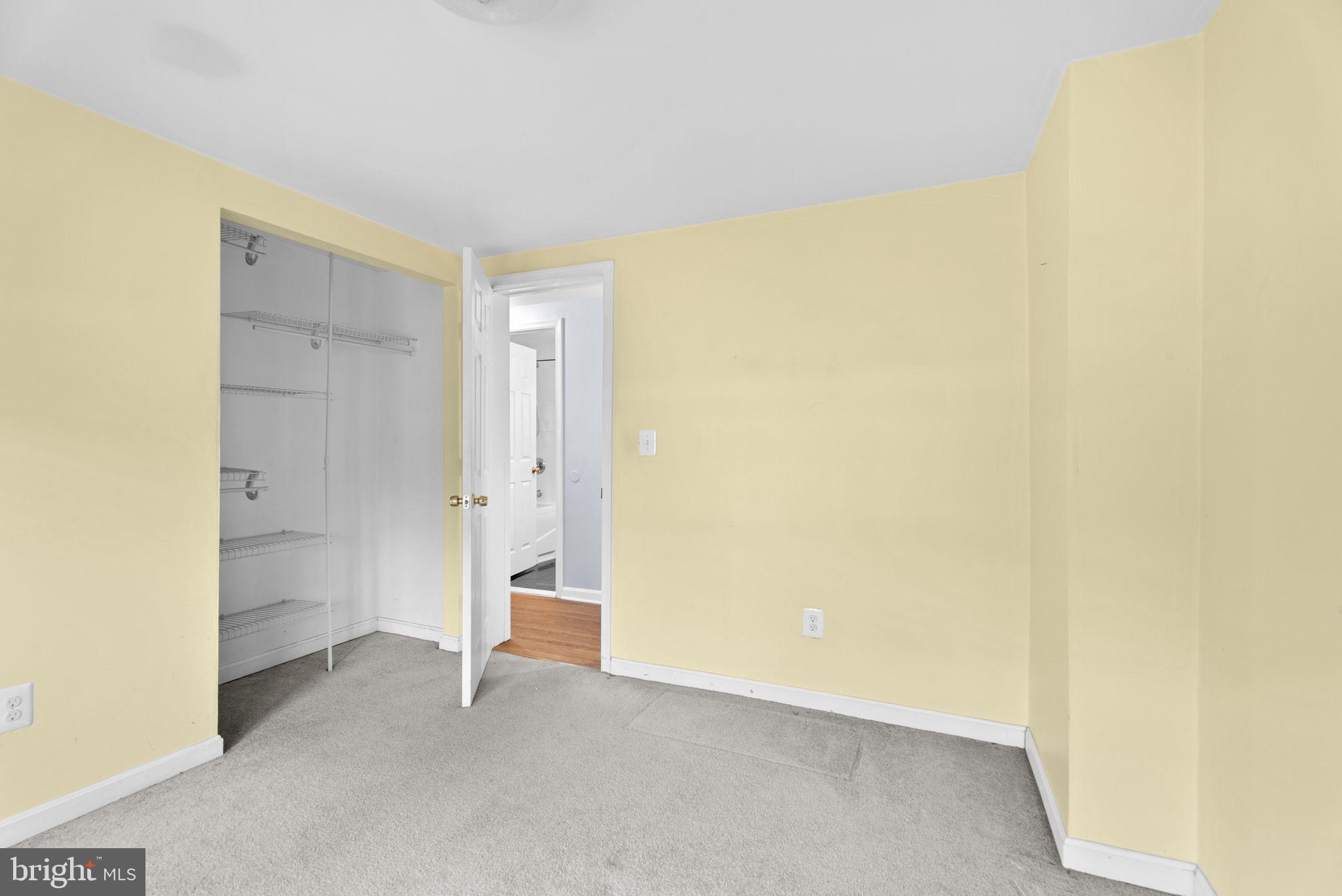 DELL MONT - Residential