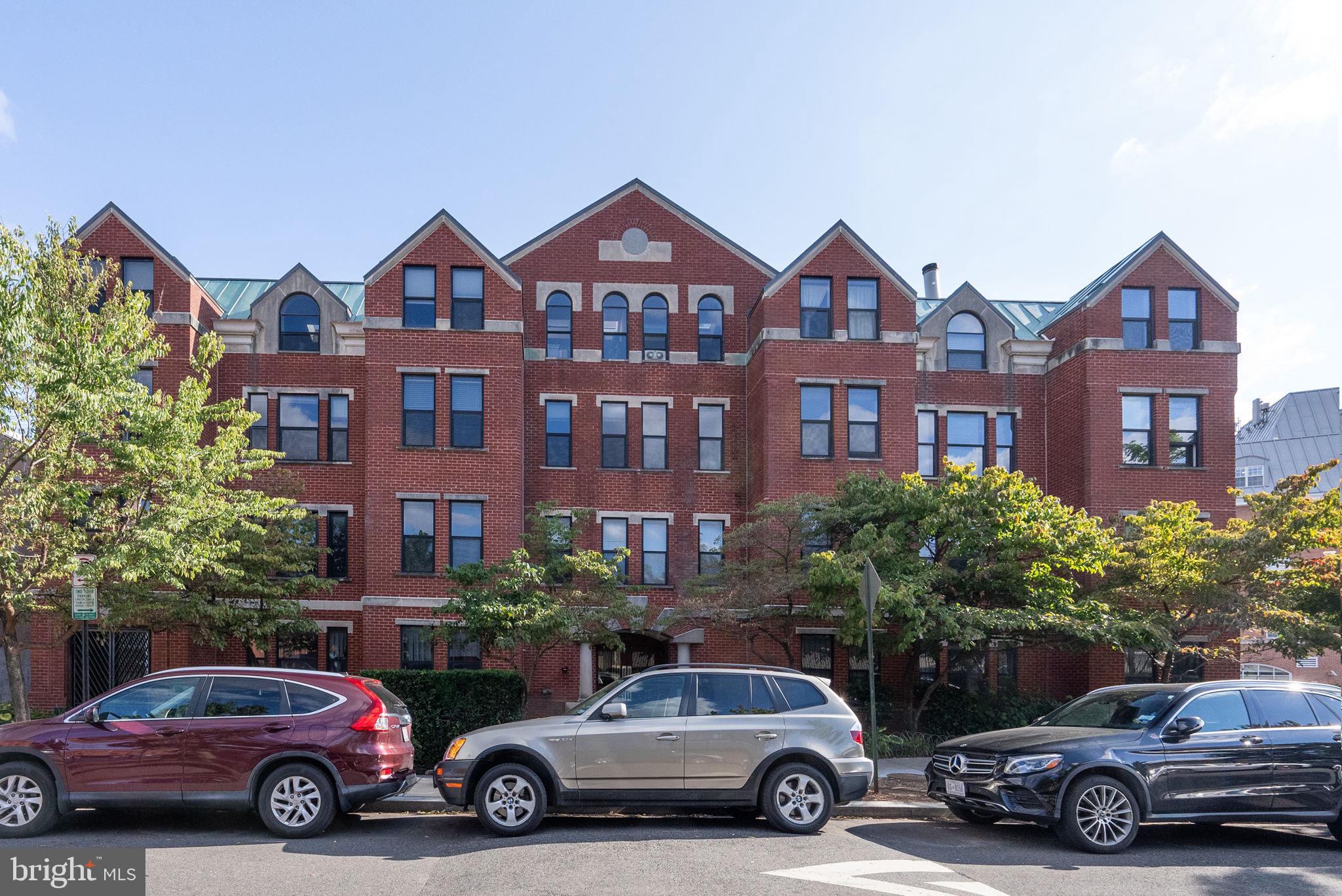 649 C STREET SE 304