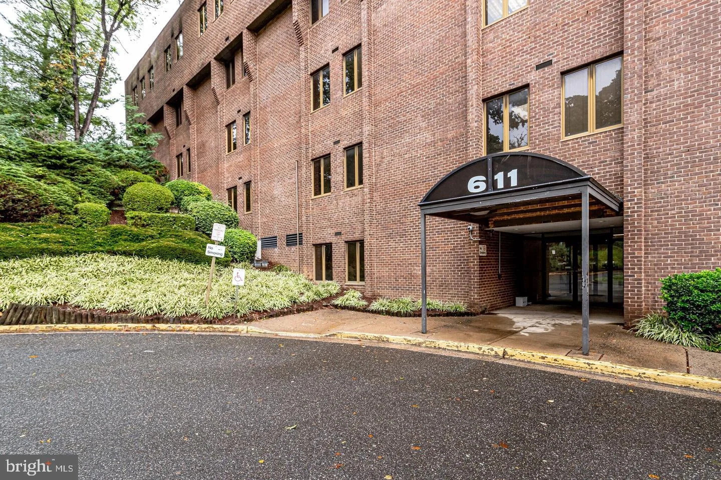 611 S Carlin Springs Road Unit 301, Arlington, VA, 22204