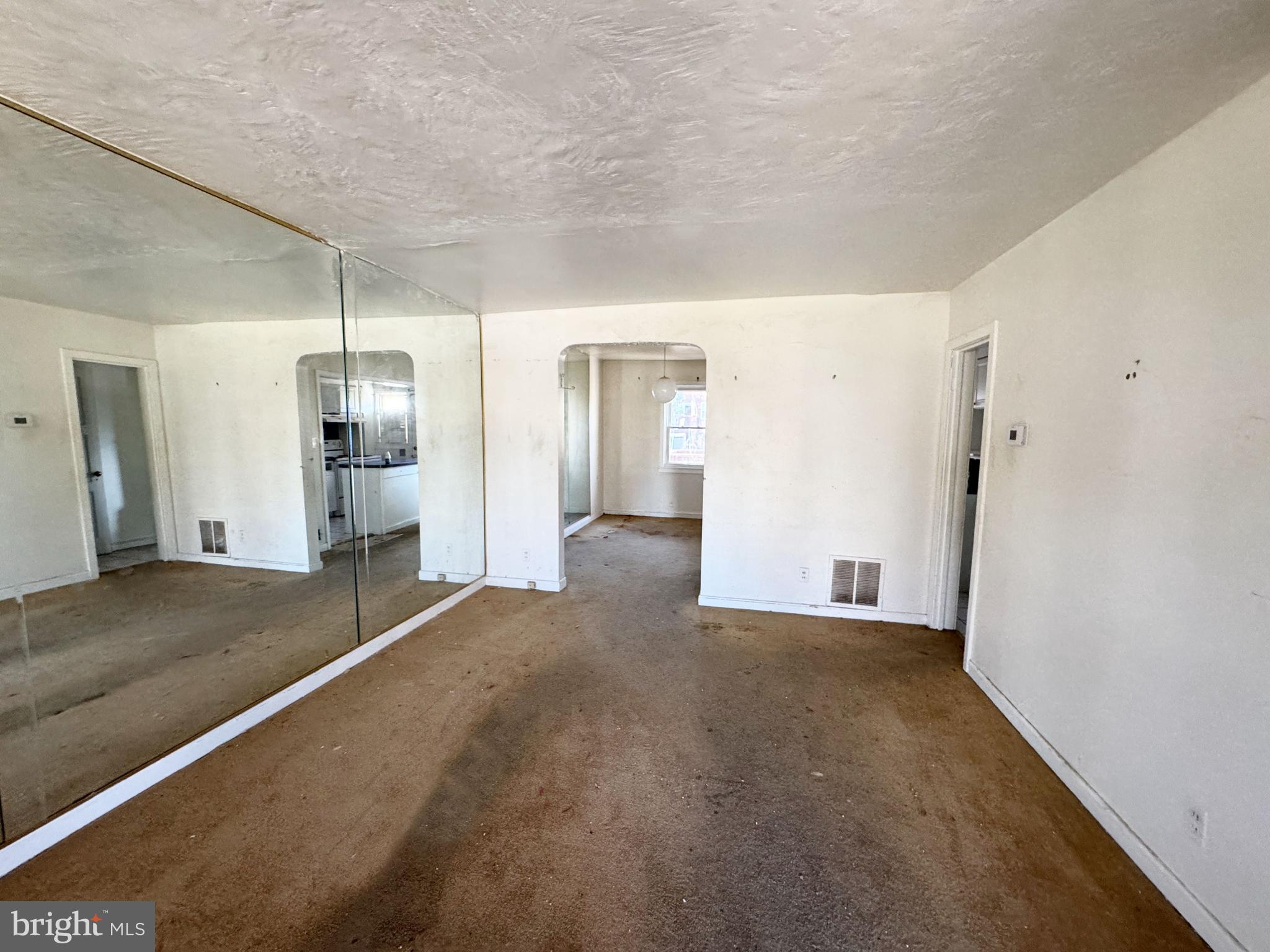 IRVINGTON - Residential