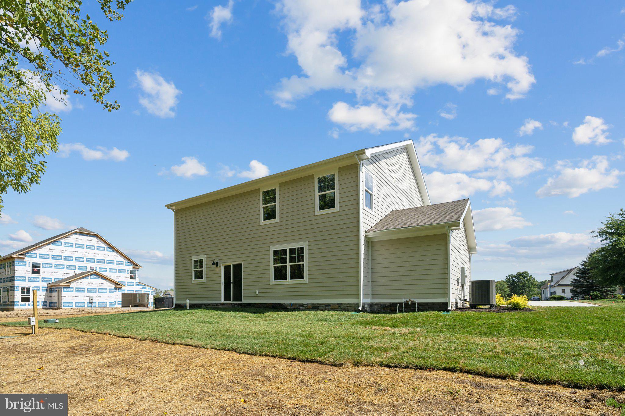 SHANNON LEA - Residential