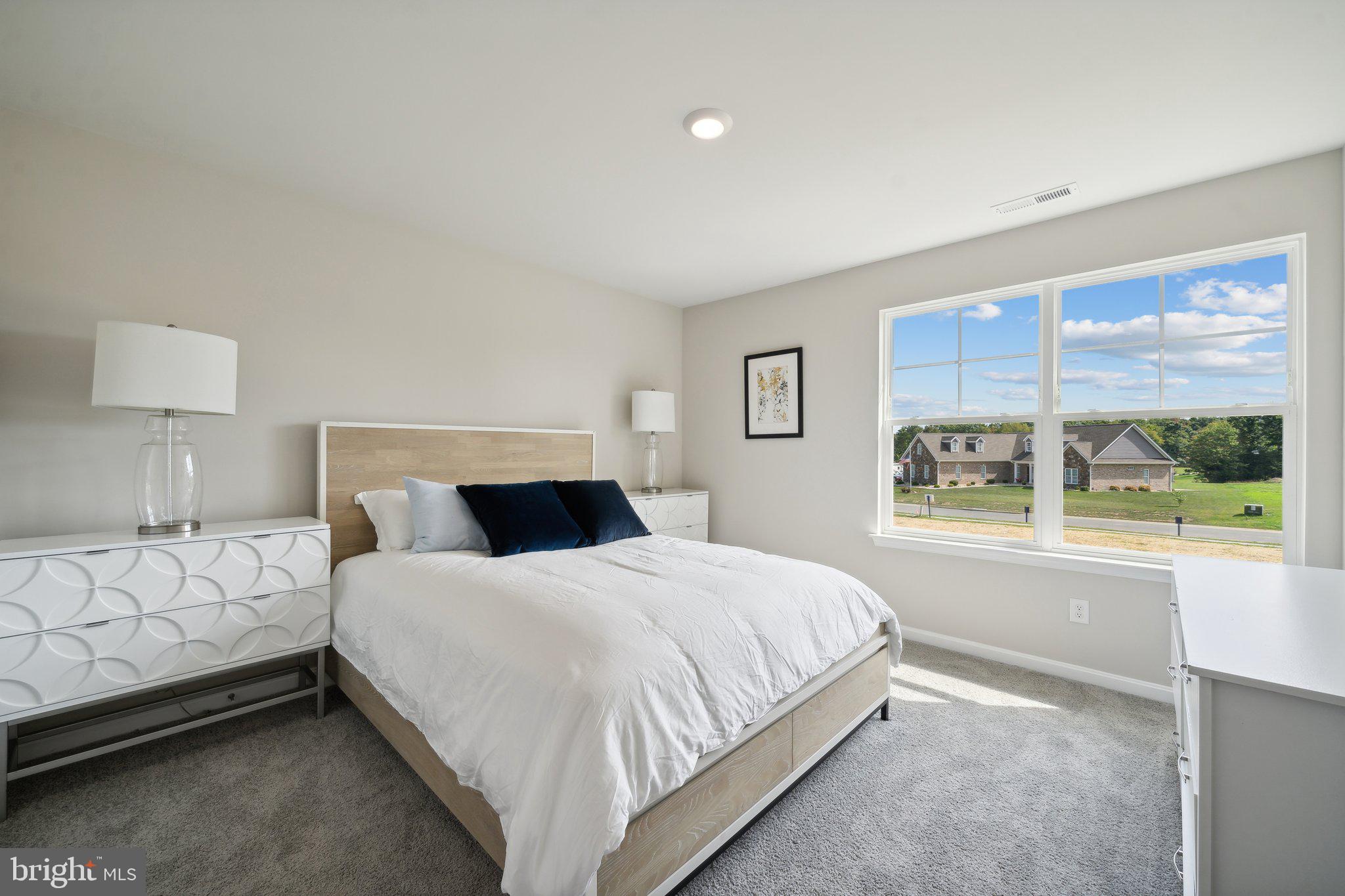 SHANNON LEA - Residential