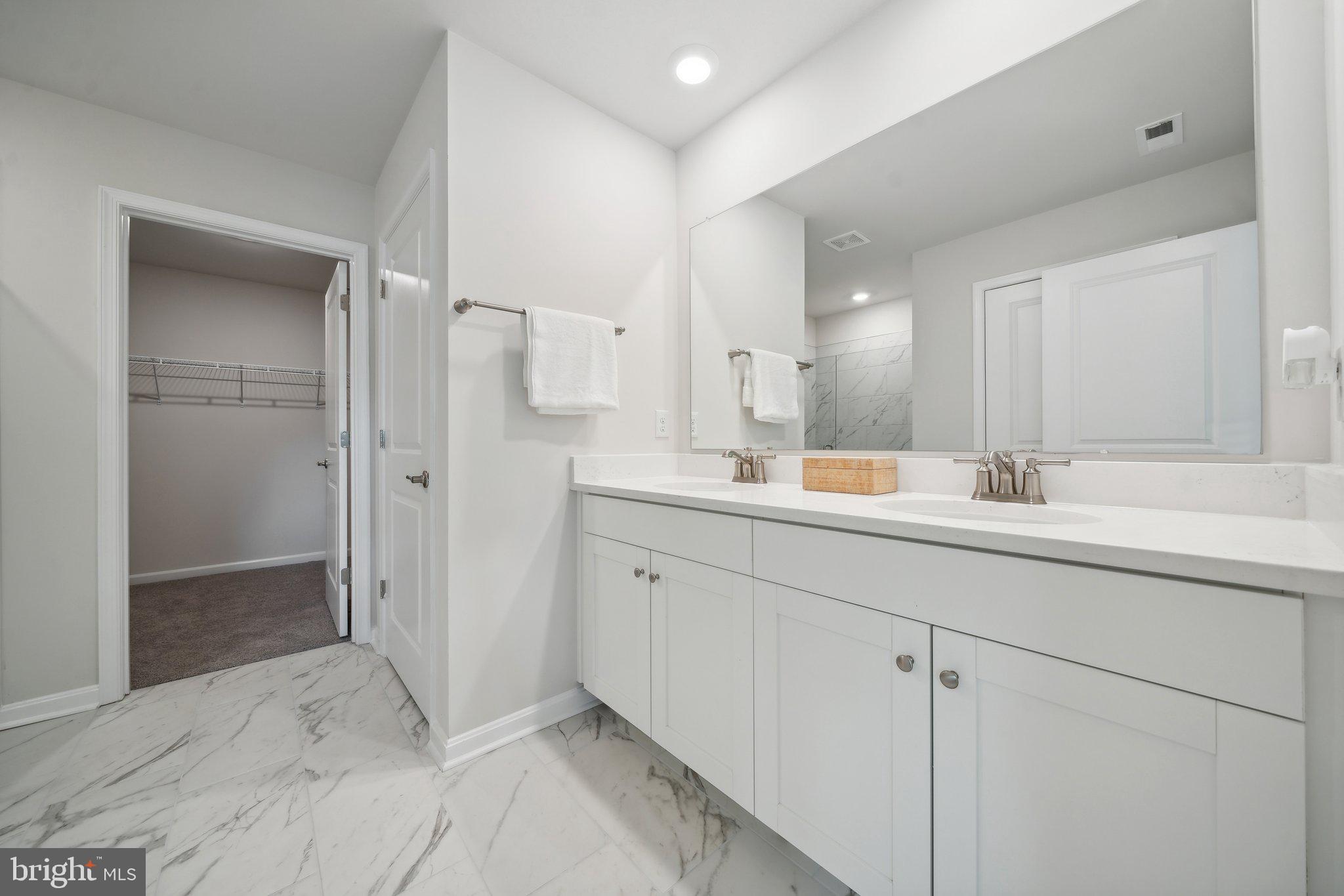 SHANNON LEA - Residential