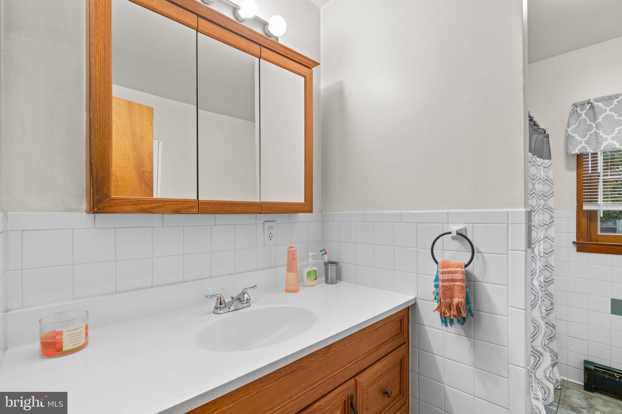 RIVIERA BEACH - Residential