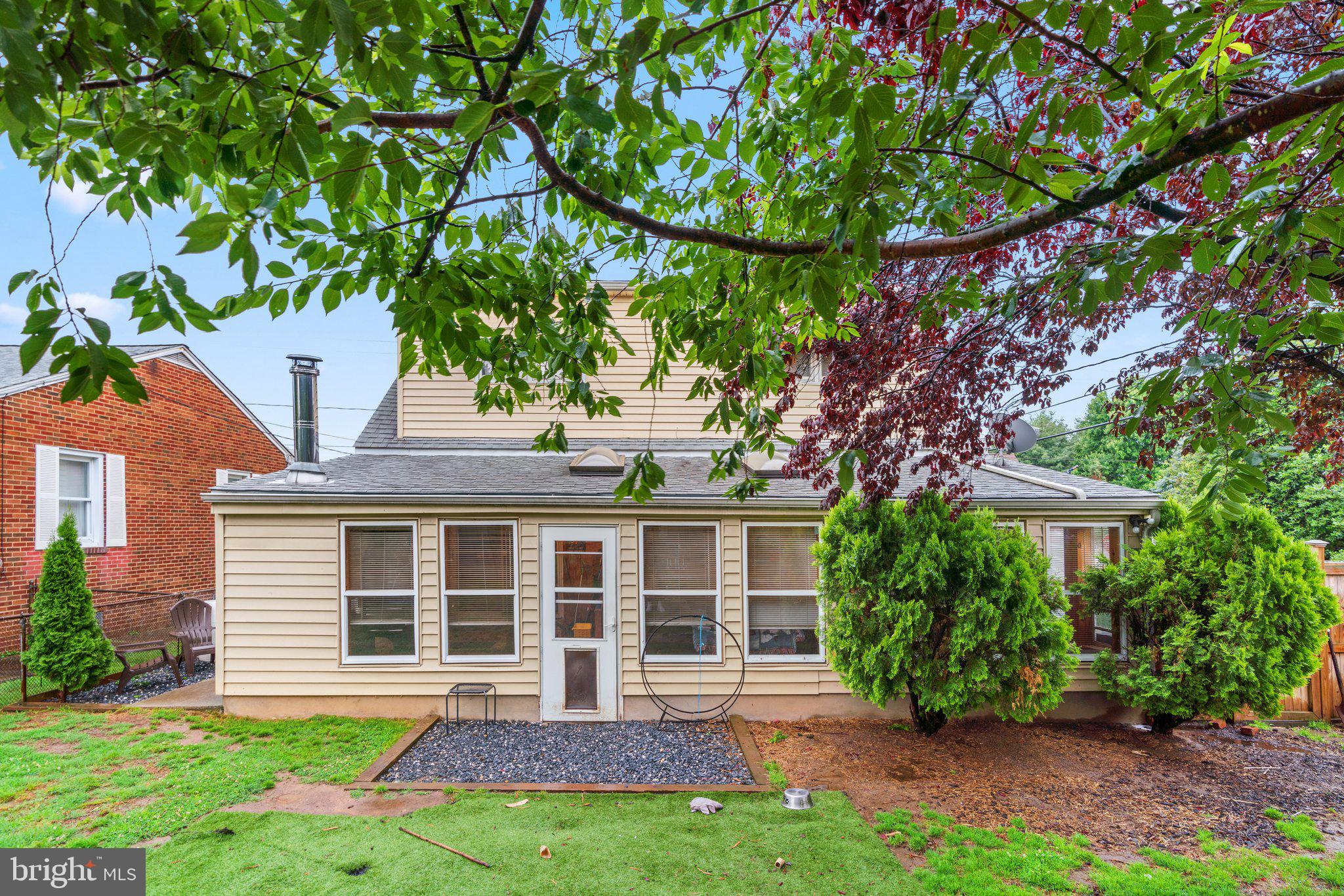 RIVIERA BEACH - Residential