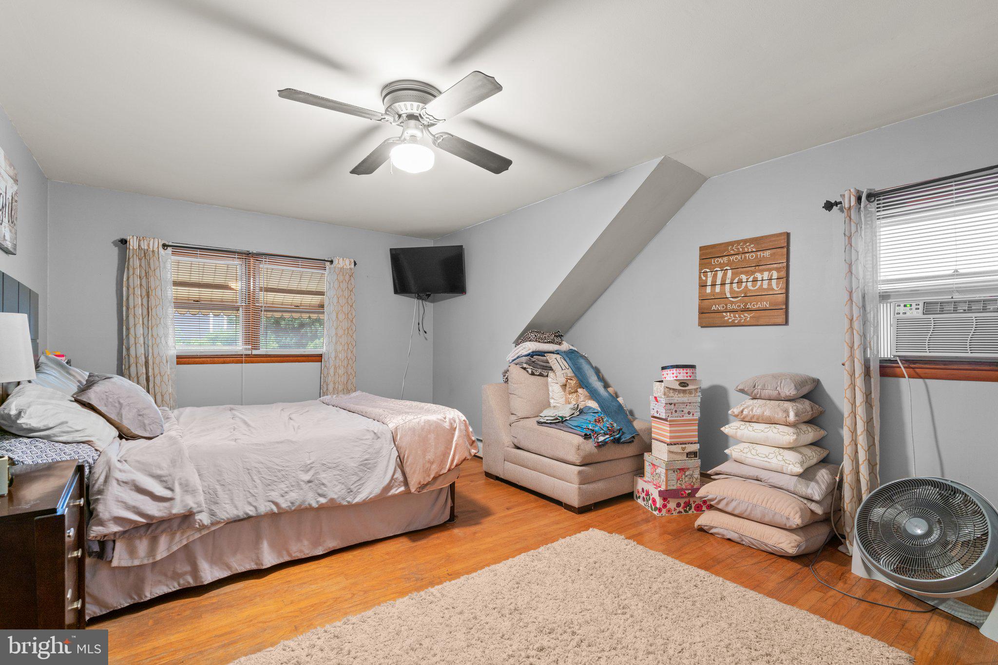 RIVIERA BEACH - Residential