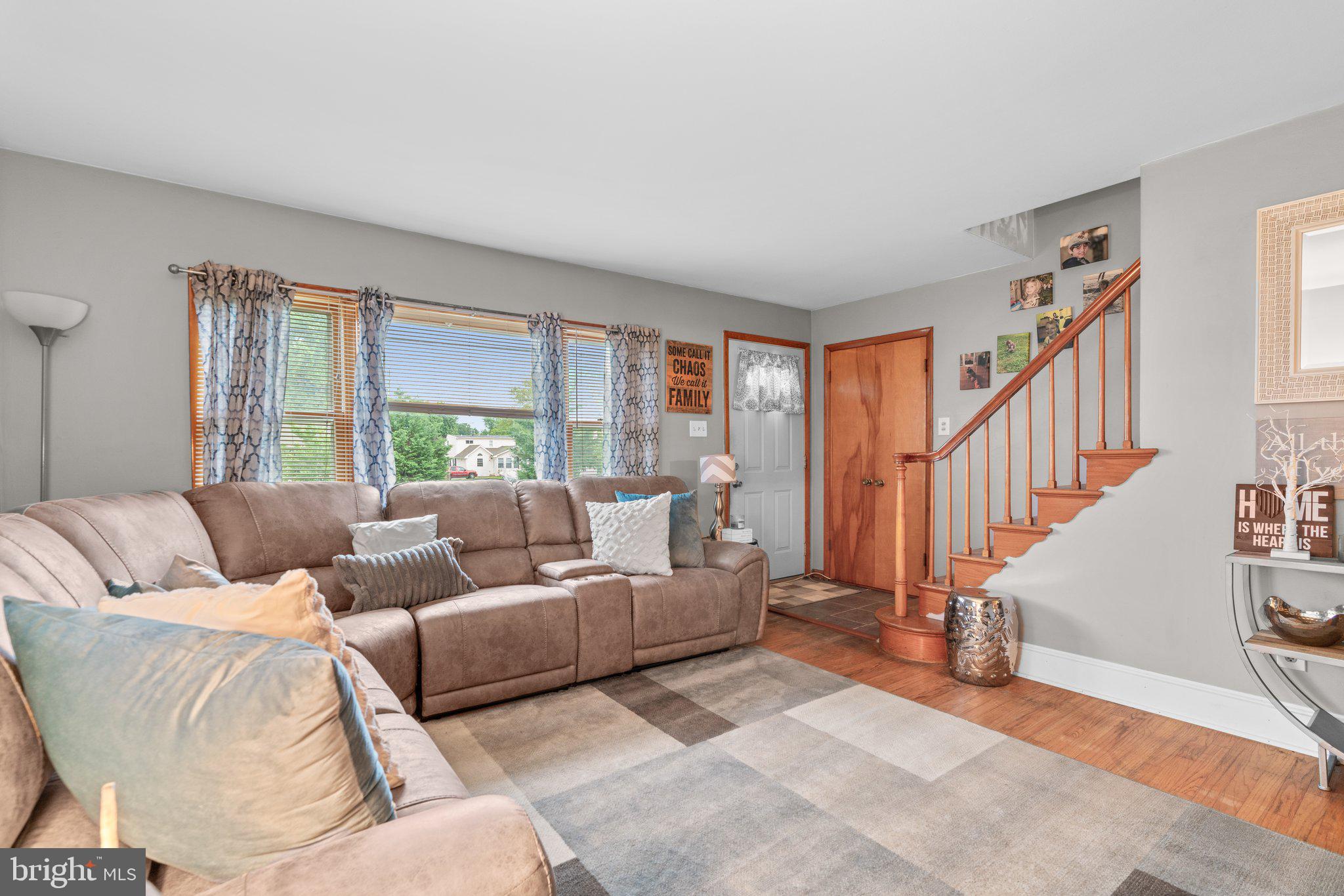 RIVIERA BEACH - Residential