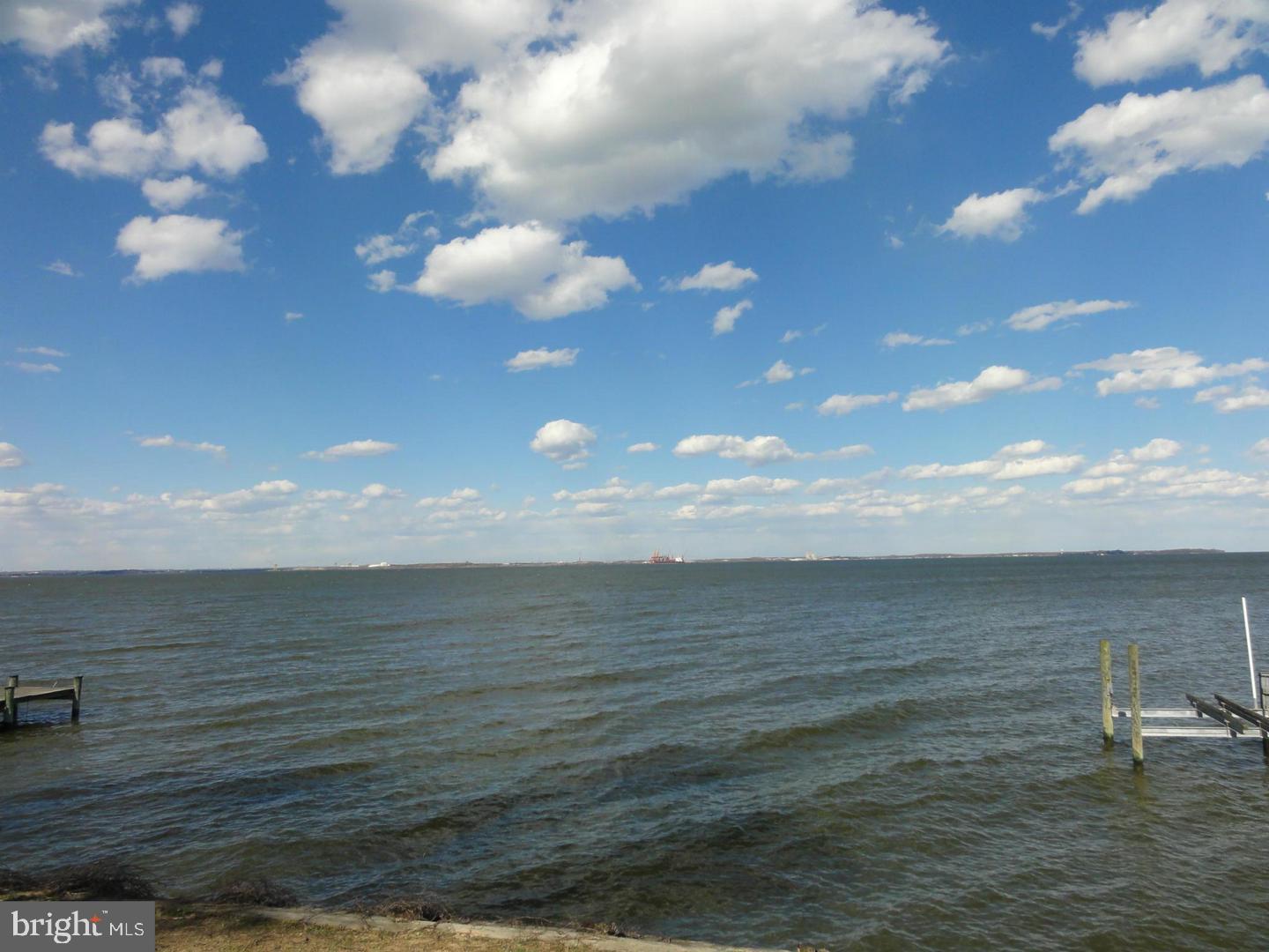 RIVIERA BEACH - Residential