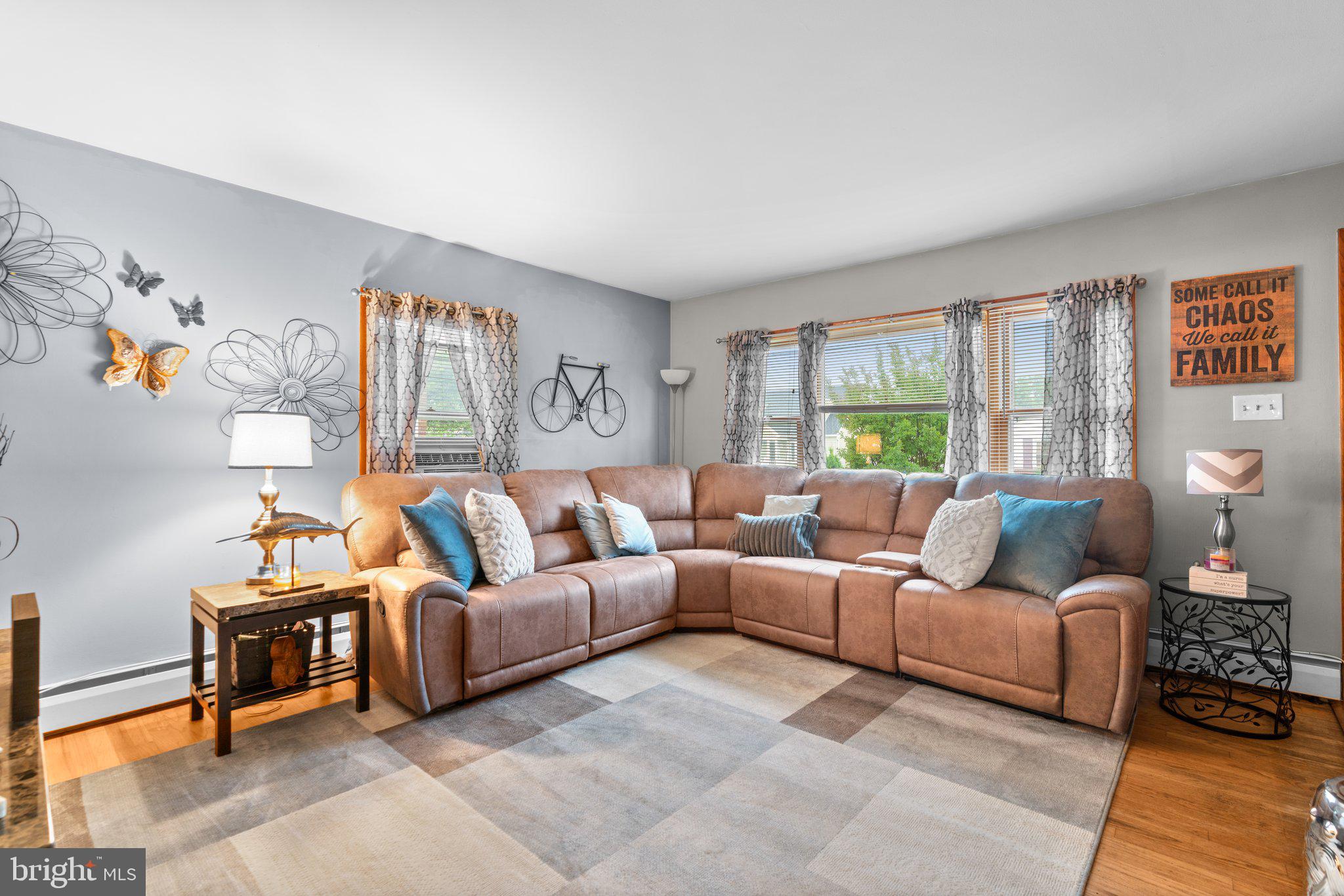 RIVIERA BEACH - Residential