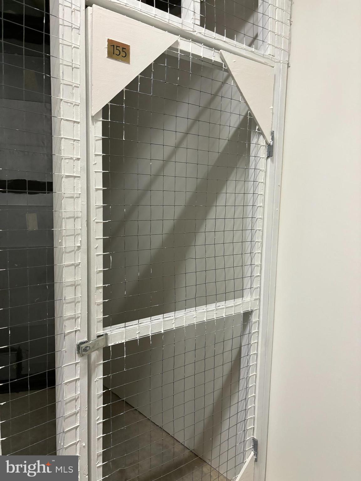 TURNBERRY COURTS AT LEIS - Residential