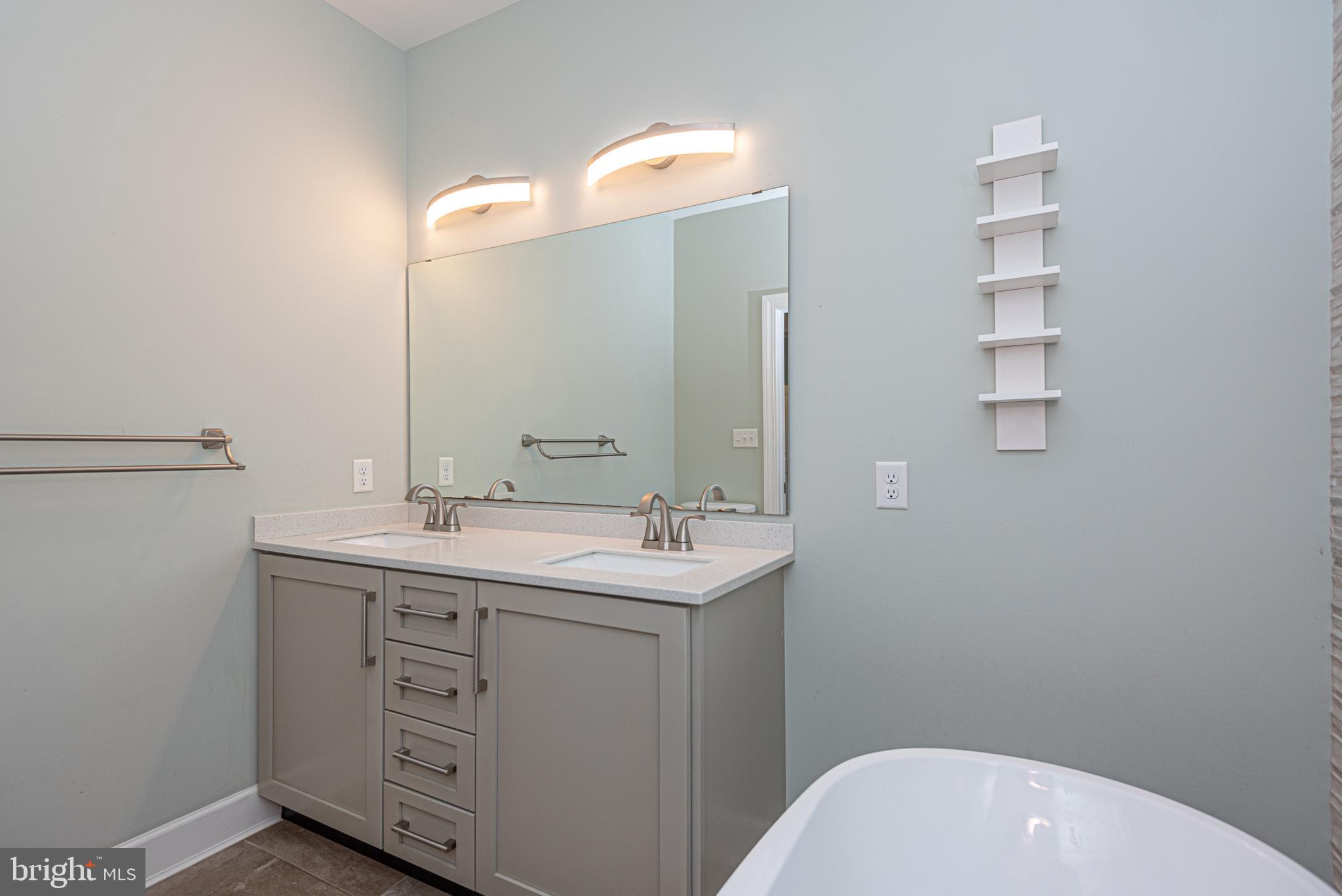 BAYVIEW ESTATES (MD) - Residential