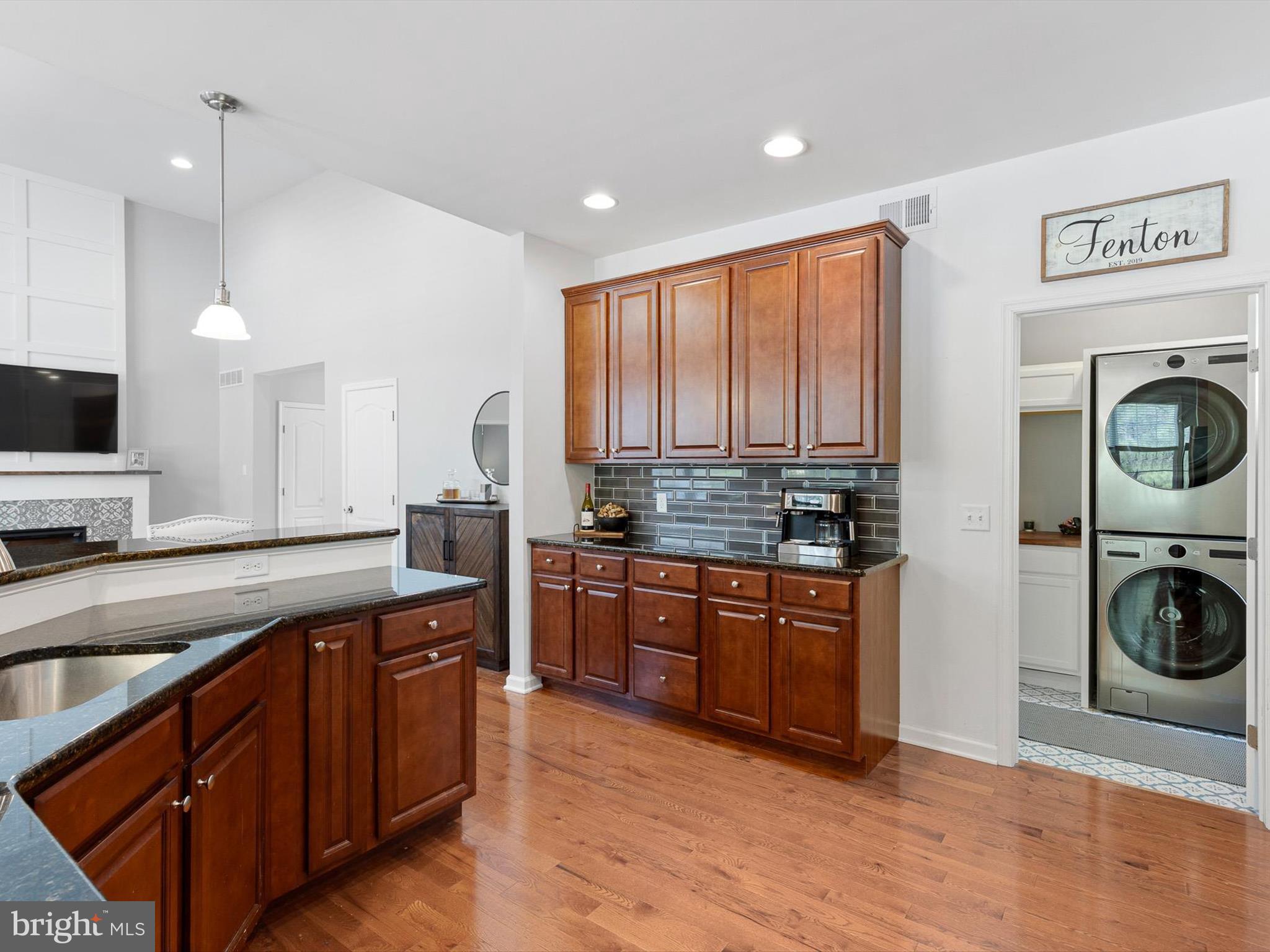 460 WELSH HILL ROAD