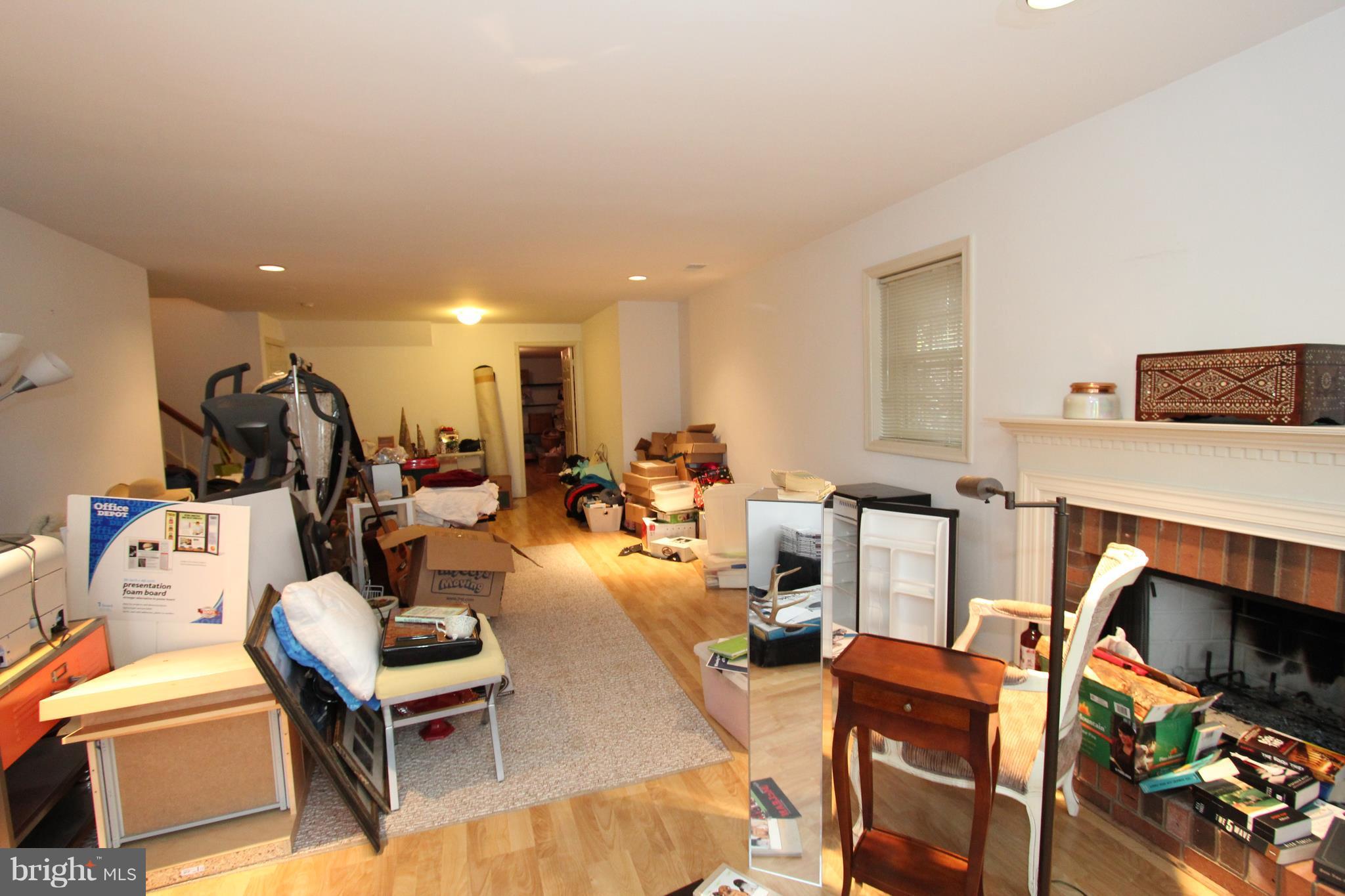 MAGARITY MEWS - Residential Lease