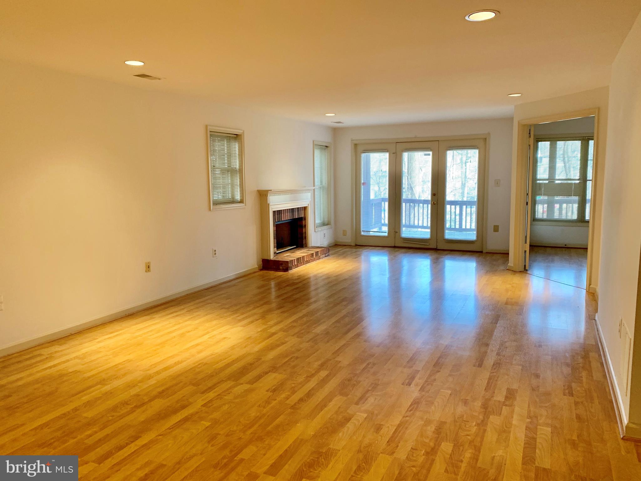 MAGARITY MEWS - Residential Lease