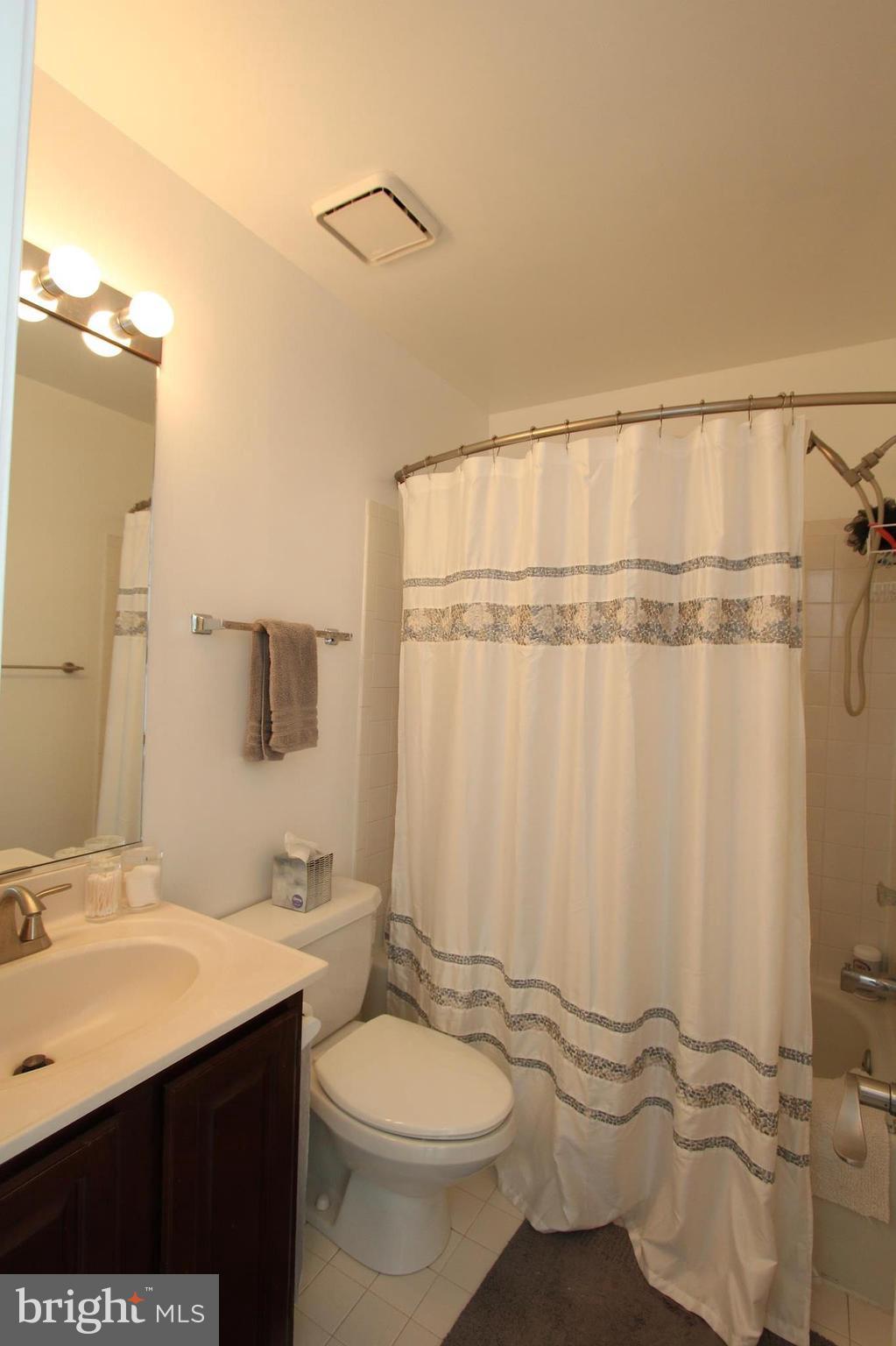 MAGARITY MEWS - Residential Lease