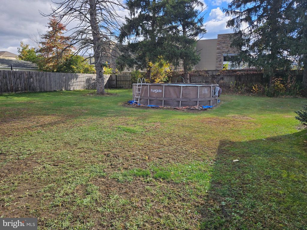 Photo of 315 Poe Place, ALTOONA, PA 16602 (MLS # PABR2015826)