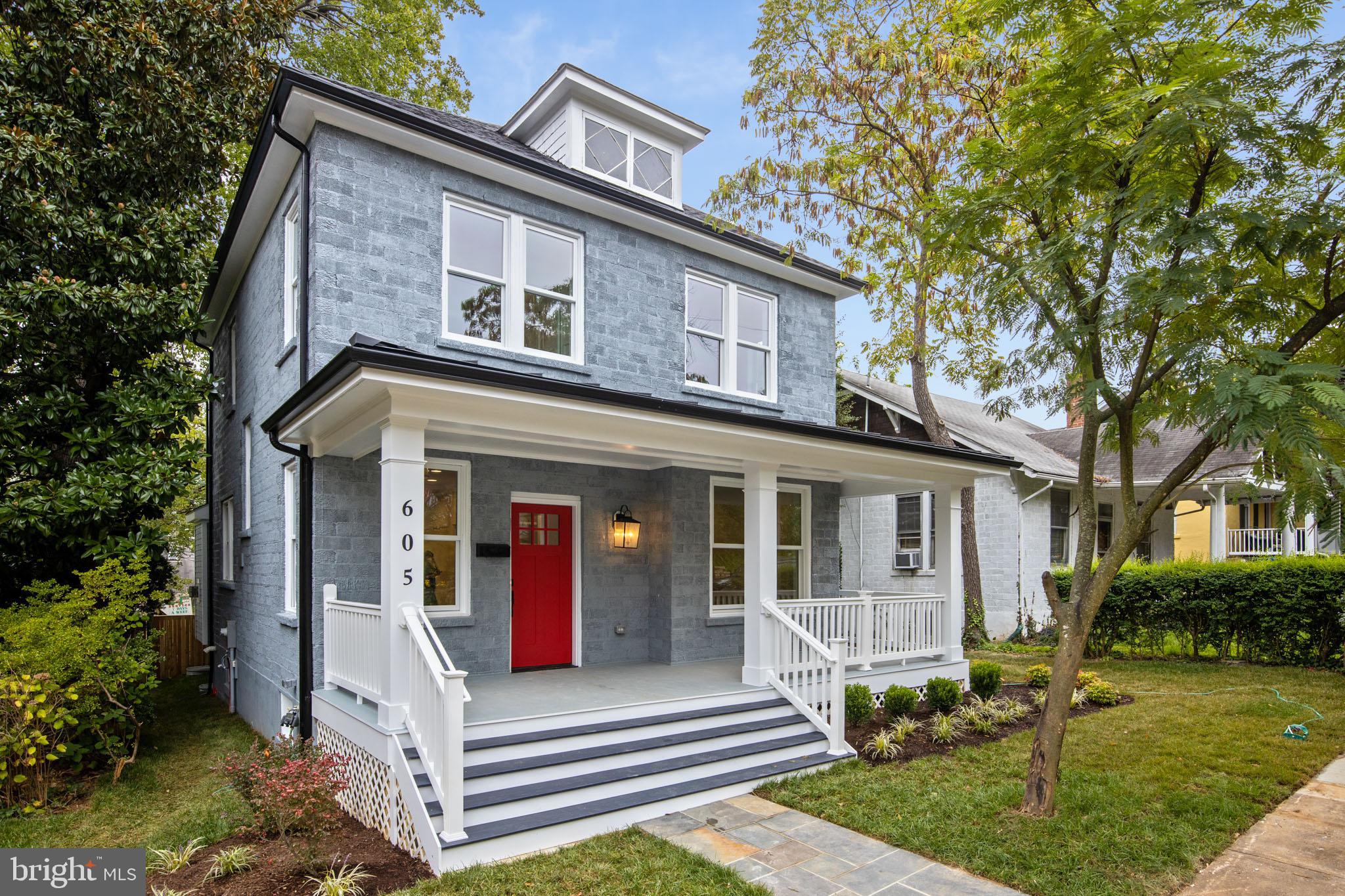 ROSEMONT PARK - Residential