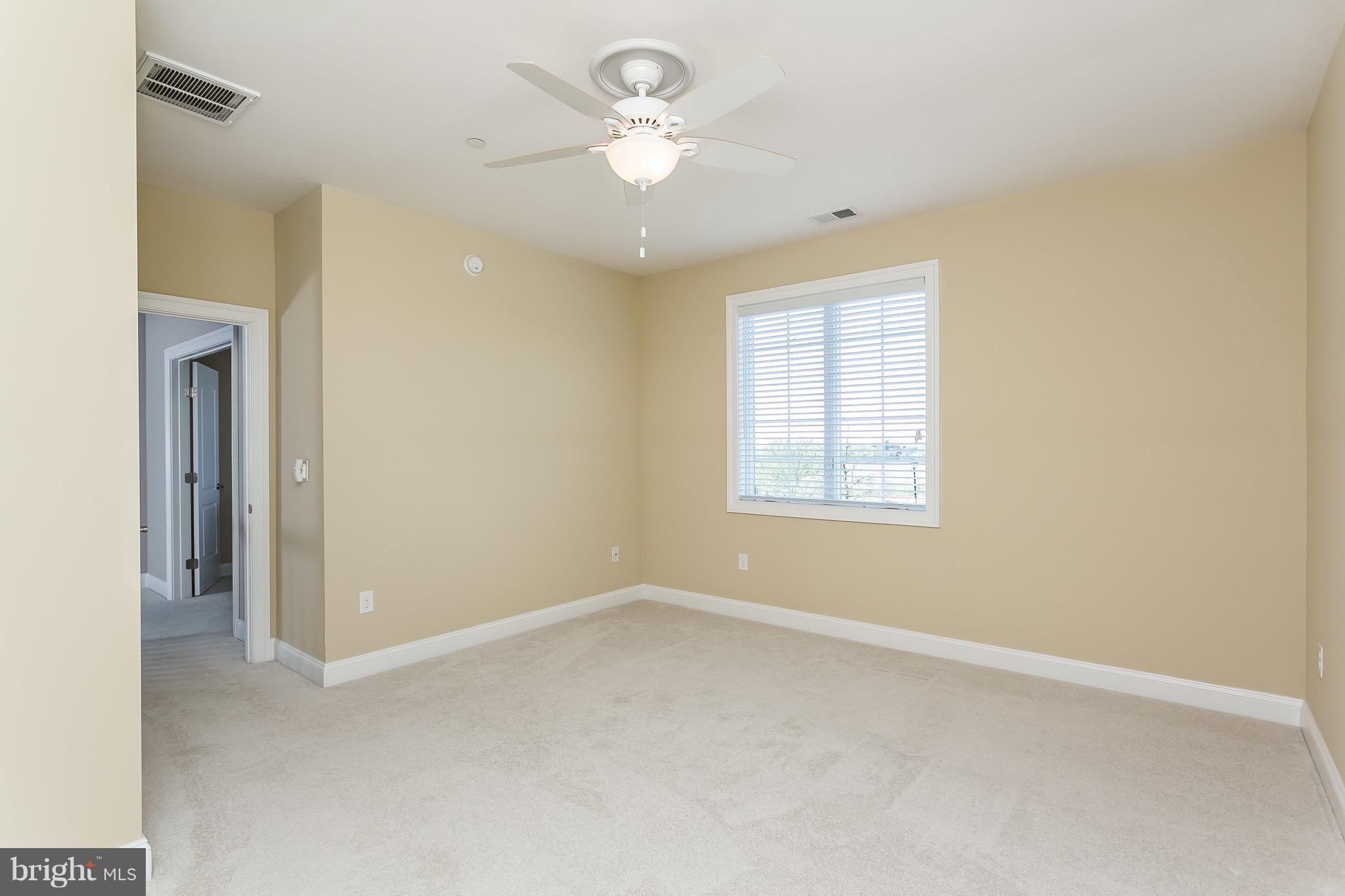 BRIAR KNOLL - Residential