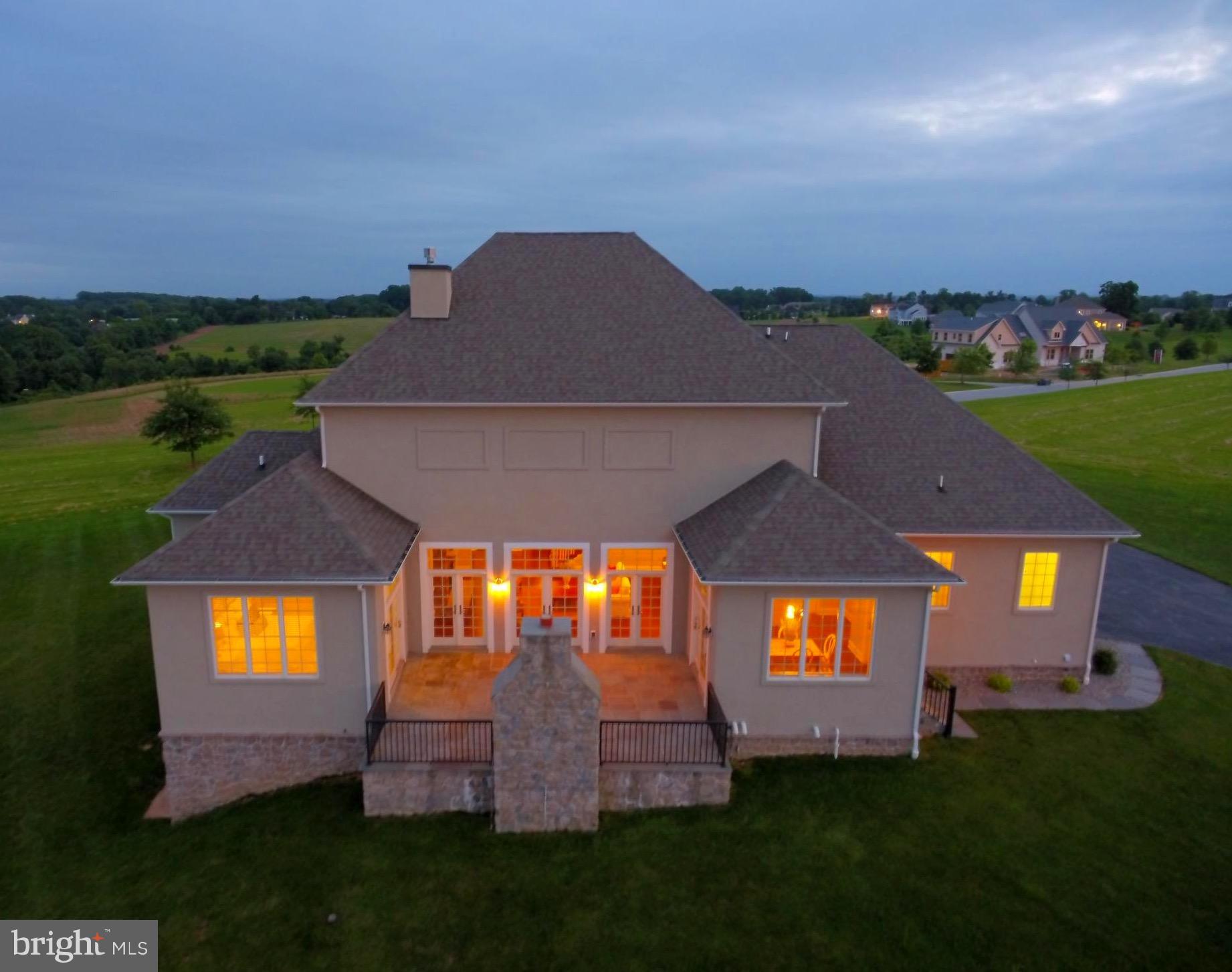 BRIAR KNOLL - Residential