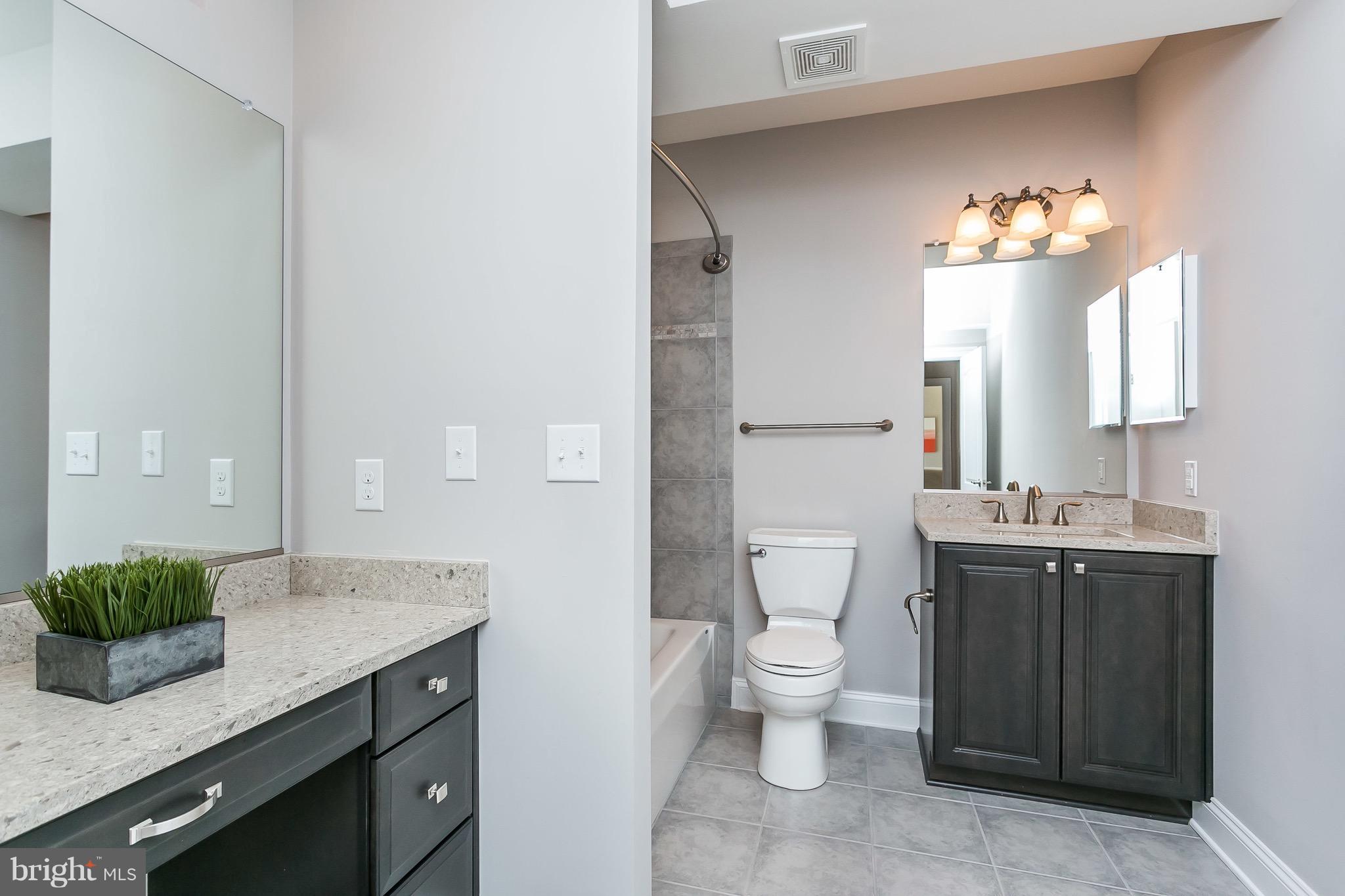 BRIAR KNOLL - Residential