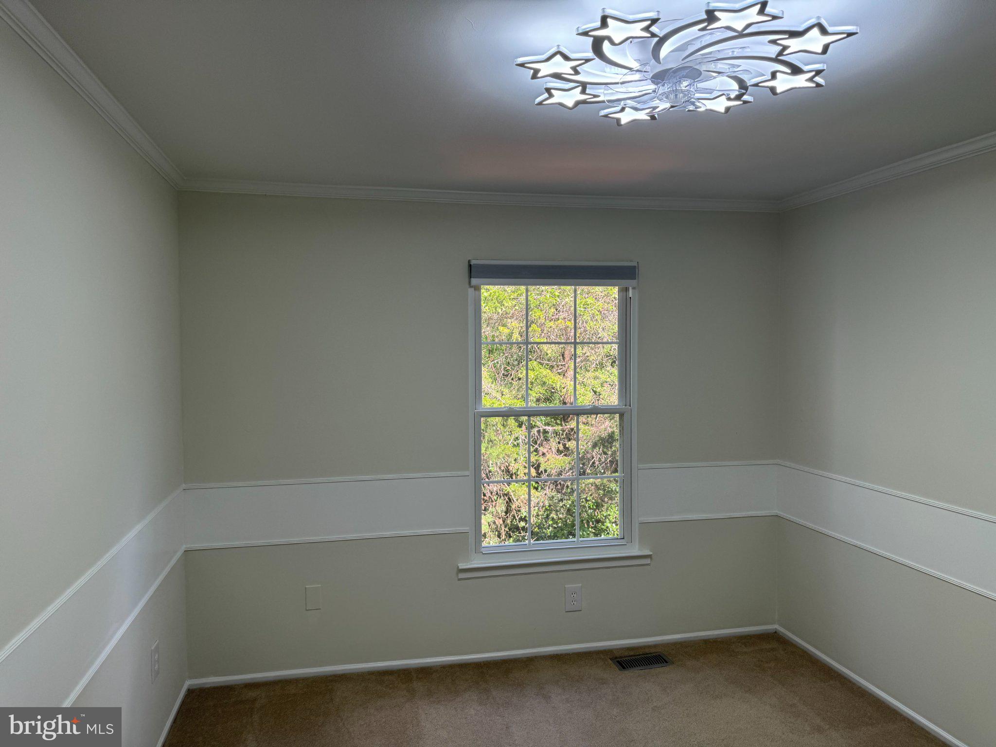 BURKE CENTRE - Residential