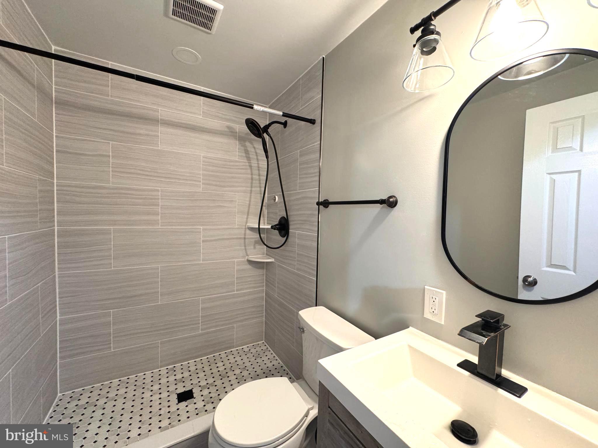 BURKE CENTRE - Residential