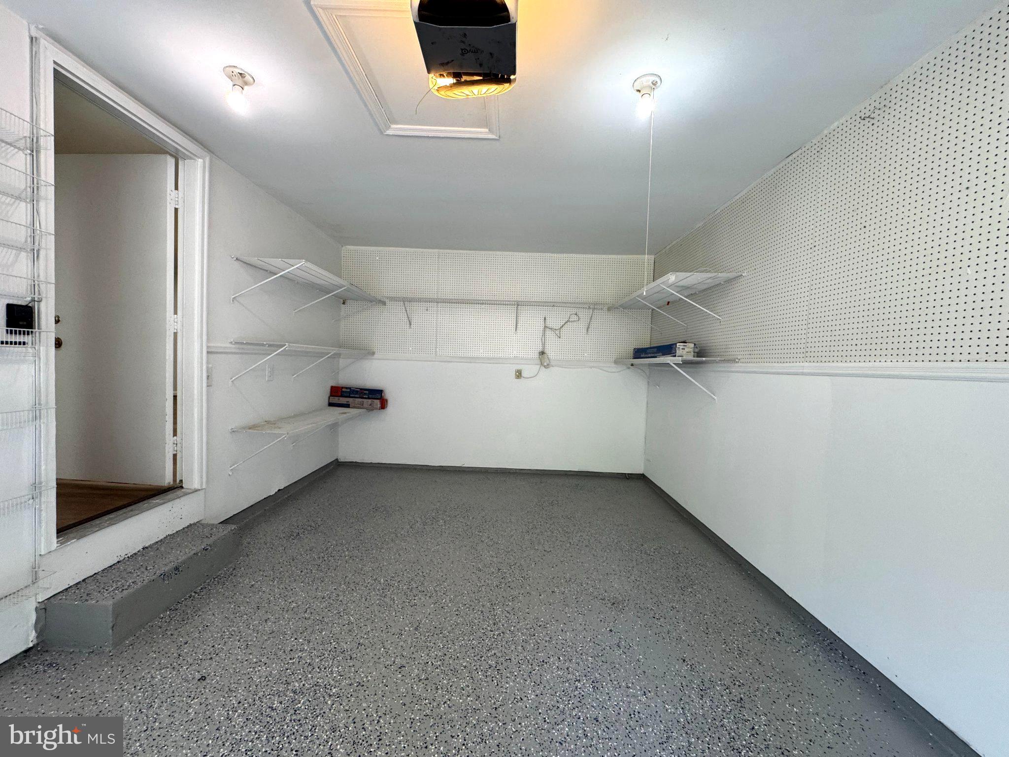 BURKE CENTRE - Residential