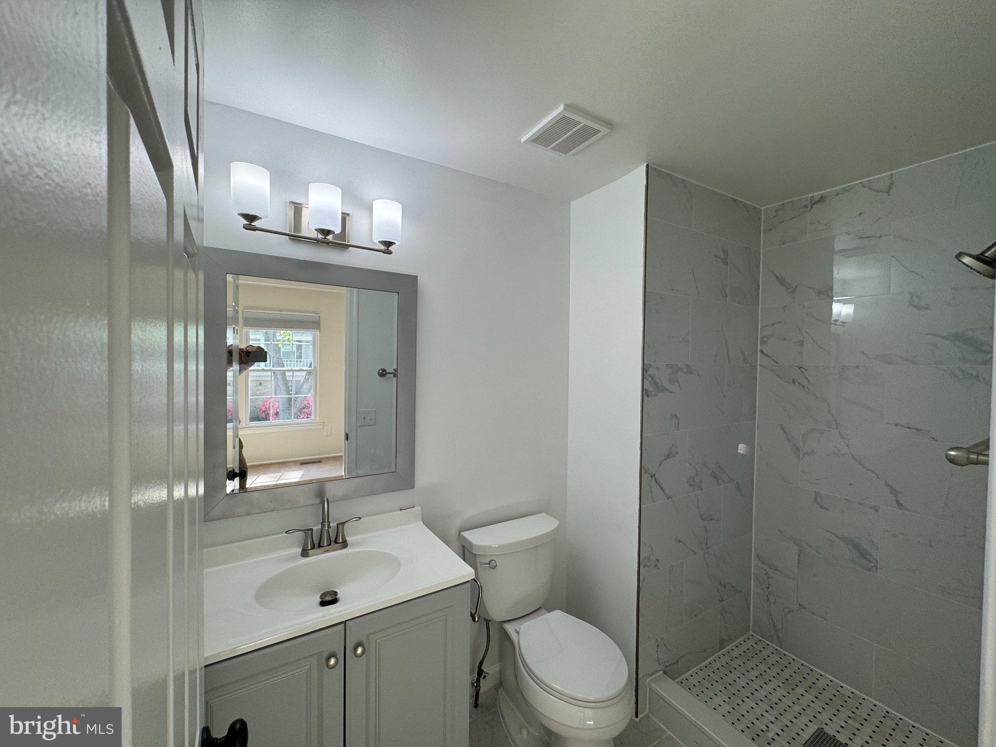 BURKE CENTRE - Residential