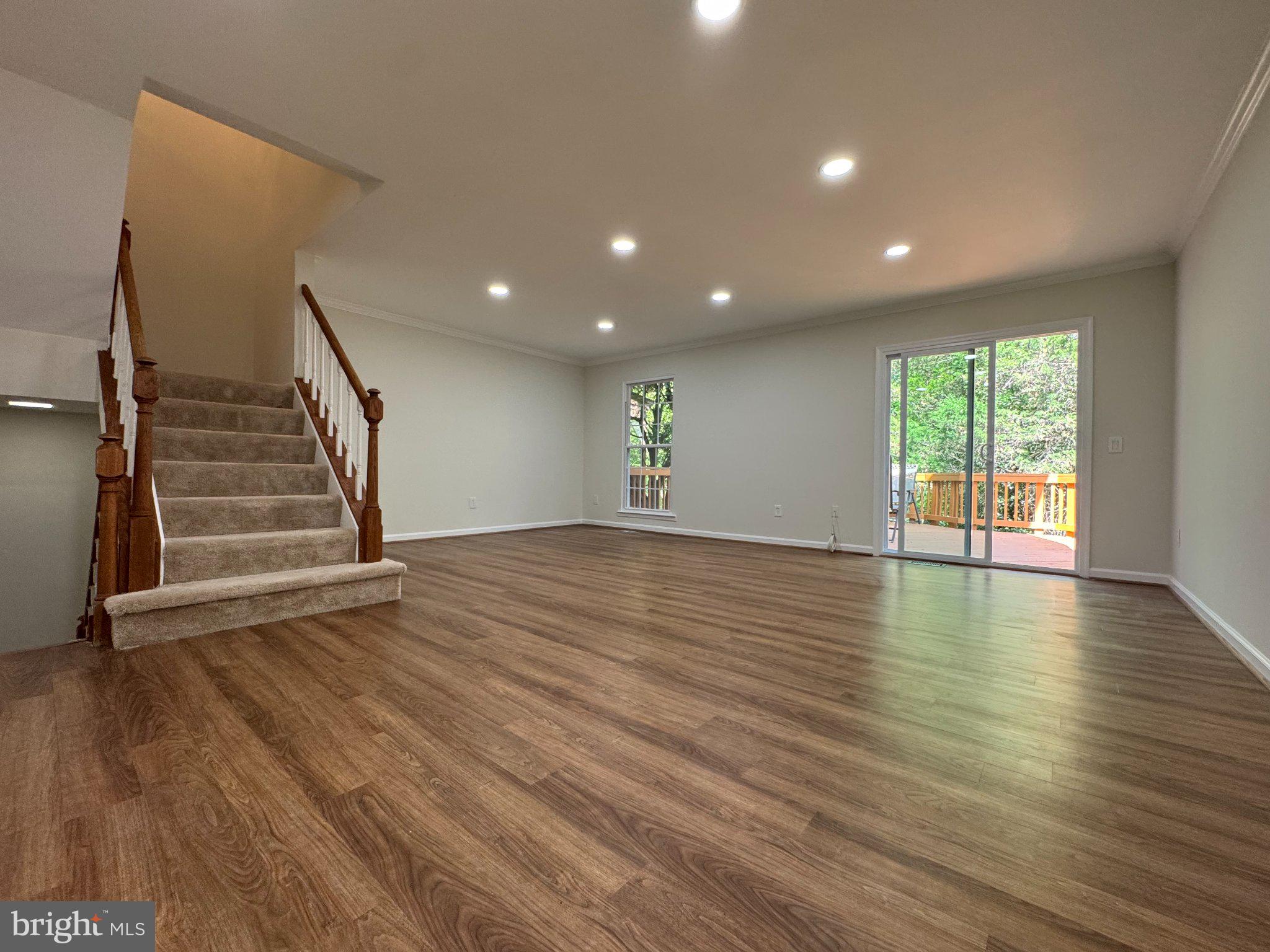 BURKE CENTRE - Residential