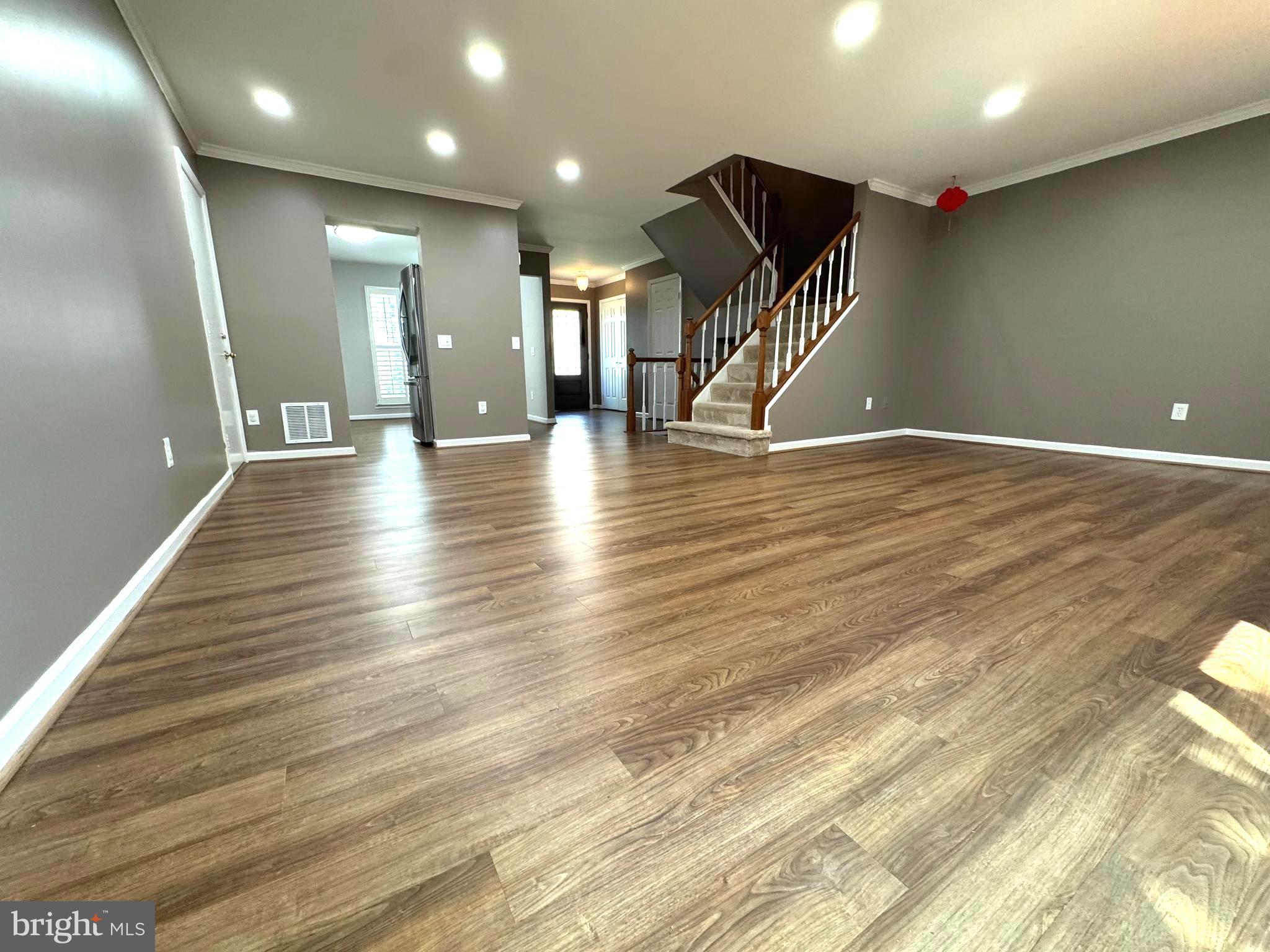 BURKE CENTRE - Residential