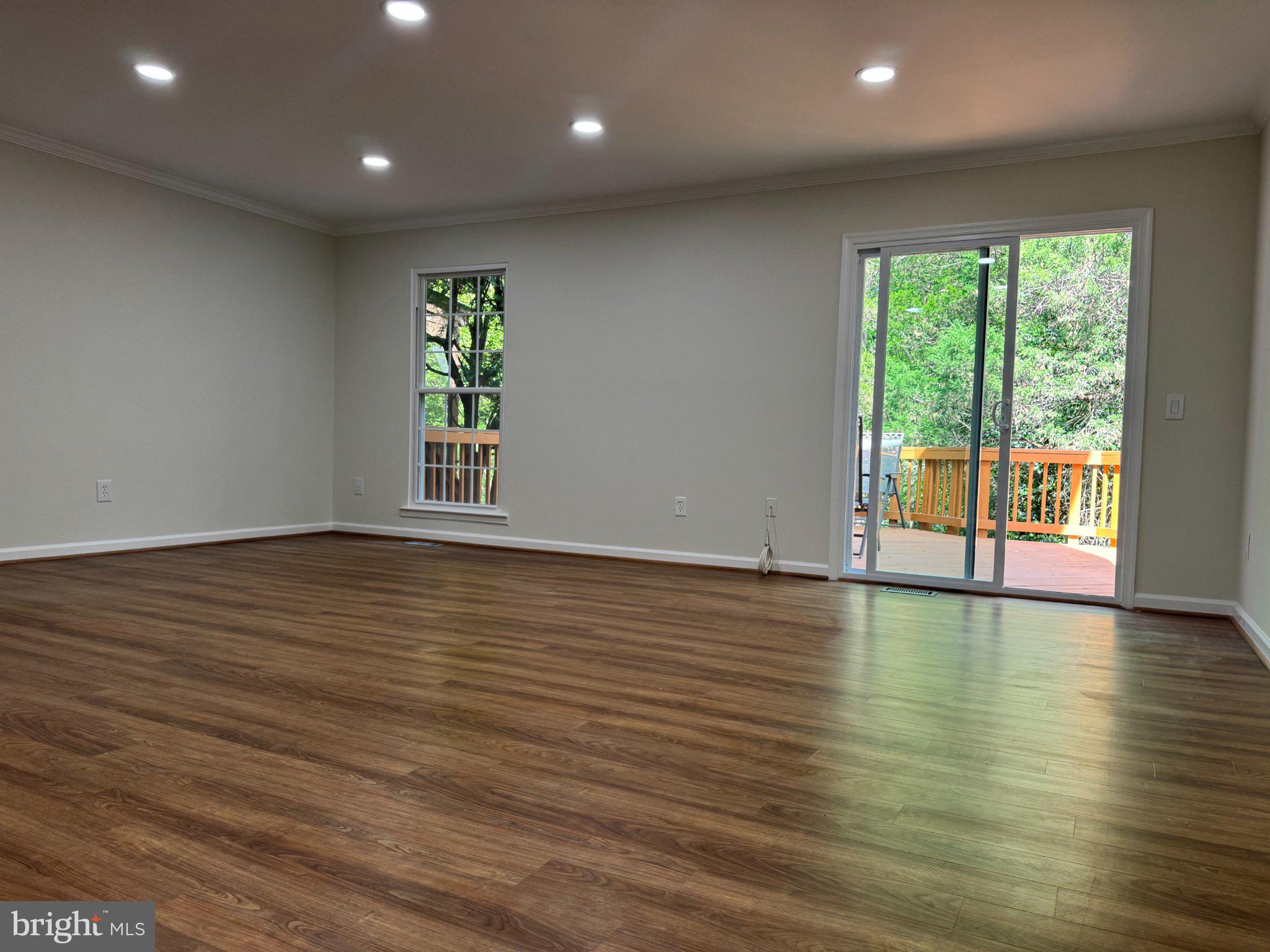 BURKE CENTRE - Residential