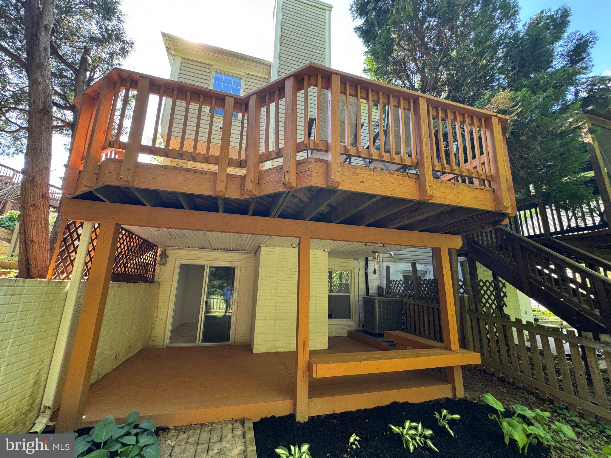 BURKE CENTRE - Residential