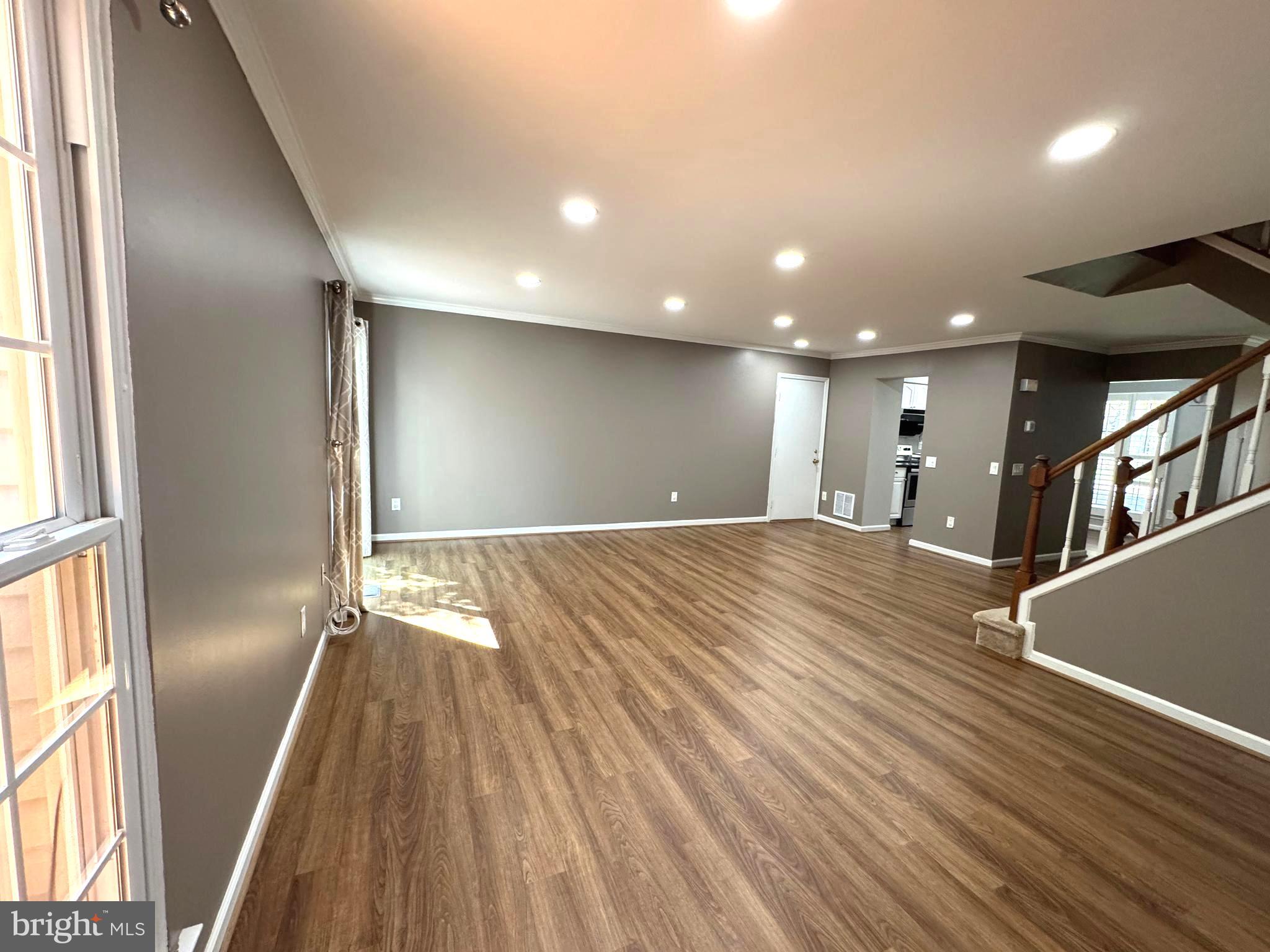 BURKE CENTRE - Residential