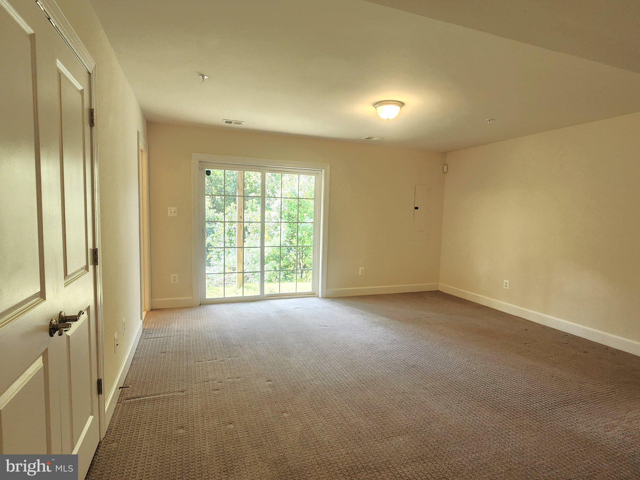 9157 FOX STREAM WAY