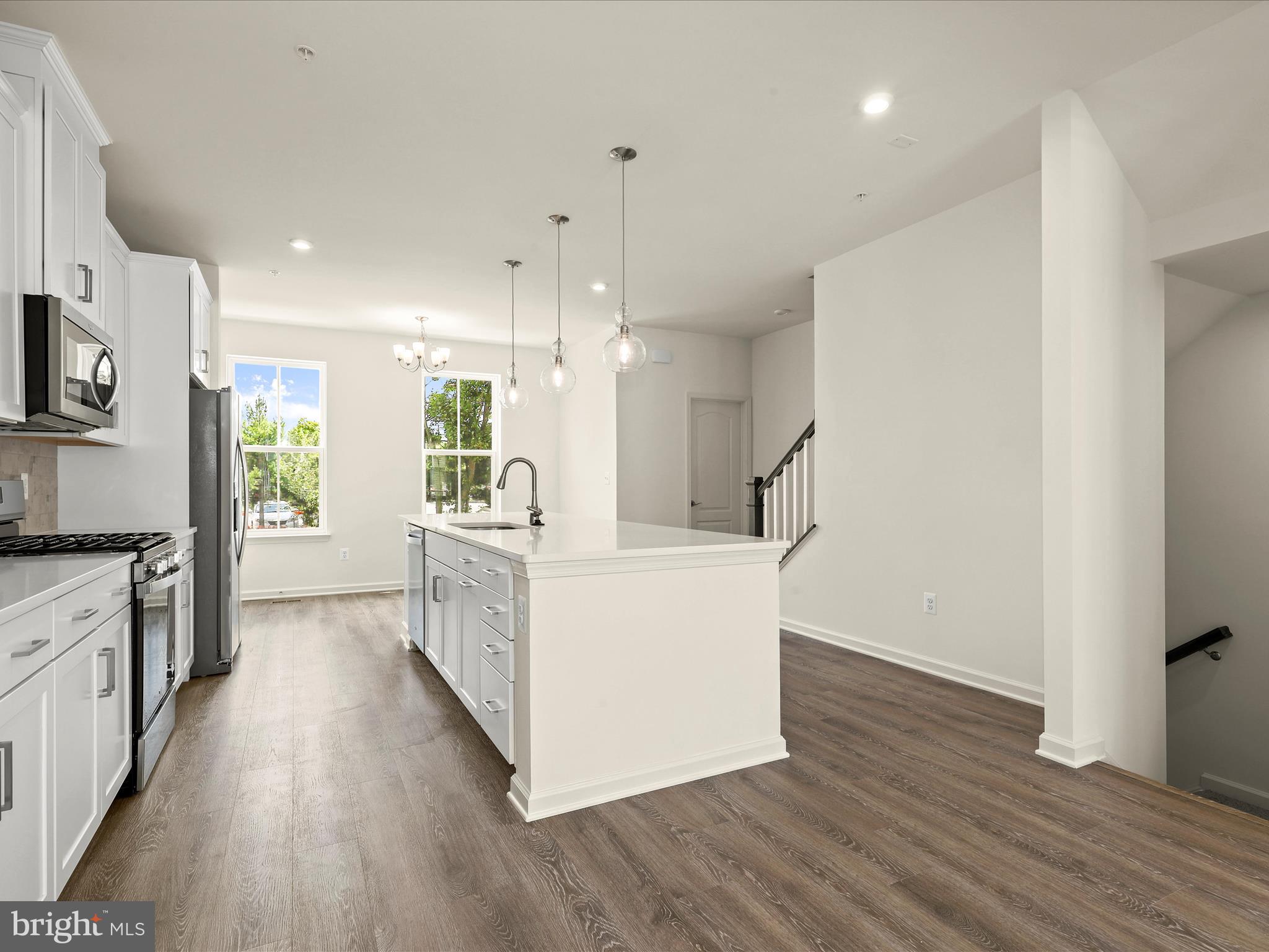 LONG GATE - Residential Lease