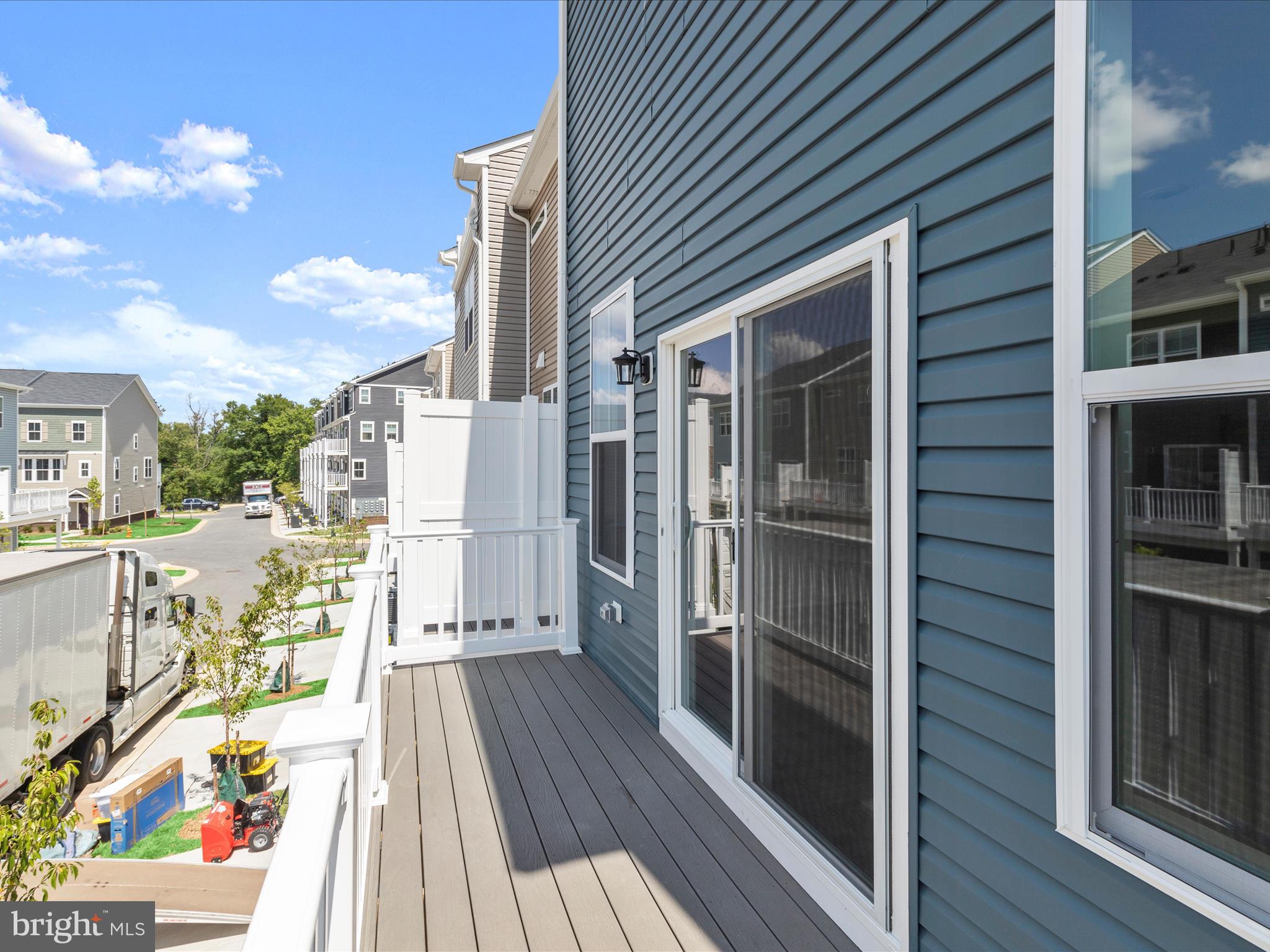 LONG GATE - Residential Lease