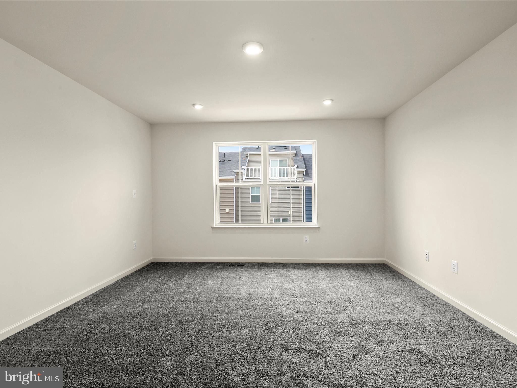 LONG GATE - Residential Lease