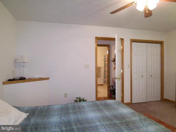 HIGHLAND HILLS - Residential Lease