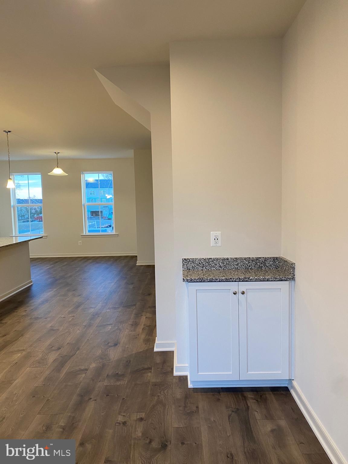 CHERRYVIEW LANDING - Residential Lease