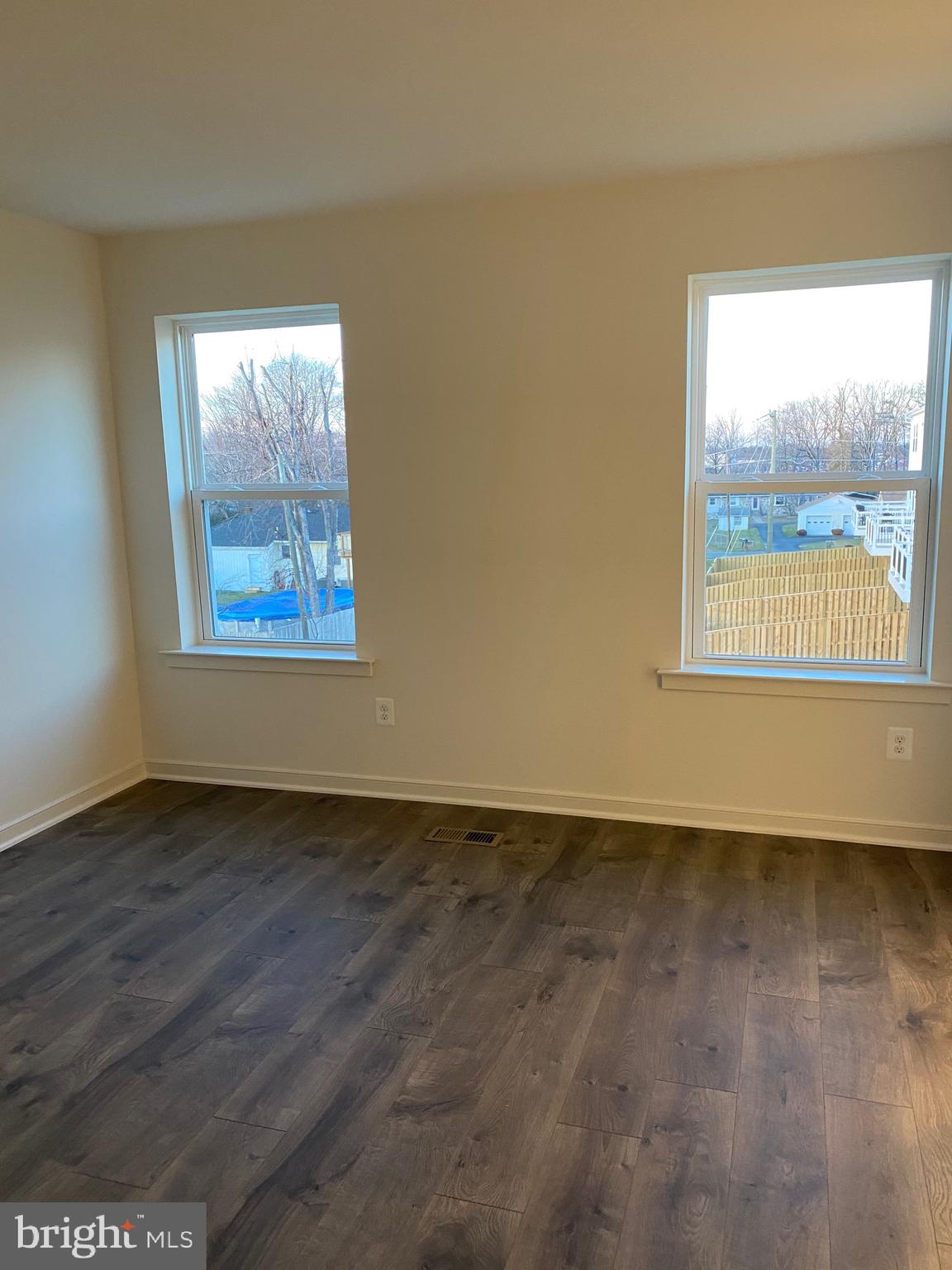 CHERRYVIEW LANDING - Residential Lease