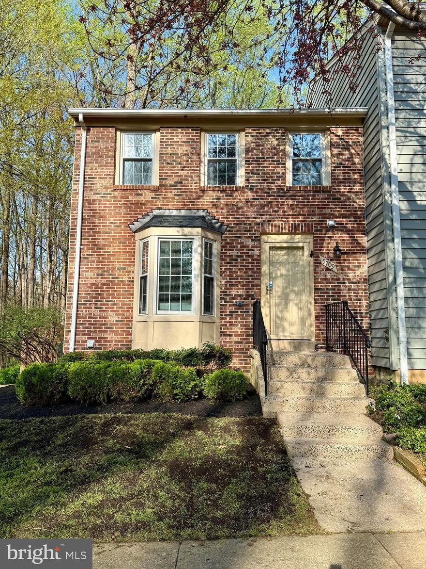 Photos and More Coming Soon! Welcome to “Charming” in Burke Centre! This meticulously maintained end-unit townhome backs to wooded common grounds and offers a private, landscaped lot. With 3 bedrooms and 3.5 baths, the home showcases thoughtful updates throughout.
The chef’s kitchen features a bright bay window, custom cabinetry with under-cabinet lighting, granite countertops, tile backsplash, stainless steel appliances including an induction stove. The open-concept dining and family room—complete with a cozy fireplace—flows seamlessly for entertaining. Step through sliding glass doors onto an incredible screened-in porch with  skylights, and a ceiling fan. Enjoy the peaceful fenced backyard backing to woods.
The main level also includes an updated powder room and closet for added convenience. Upstairs, the spacious primary suite with ceiling fan is a true retreat, complete with an updated ensuite bath and walk-in shower. Two additional bedrooms with ceiling fans, large windows, and ample closet space share an updated full hall bath.
The fully finished lower level is wired for AV equipment and offers a versatile rec room with recessed lighting and windows. Completing this level; an updated full bath—ideal for guests—and a large storage/utility room with laundry and under-stair closet.
Located in the award-winning Burke Centre Conservancy, a 1,700-acre Planned Residential Community (PRC), residents enjoy a wealth of amenities including stocked ponds, 5 pools, tennis, basketball and volleyball courts, community centers, tot lots, and miles of scenic walking trails.
Enjoy shopping, dining, and entertainment just minutes away. Explore Burke Lake Park, play golf, visit local breweries, wineries, and historic Clifton. Convenient to GMU, NVCC, libraries, The Workhouse Arts Center, and major commuting routes including the Burke & Rolling Rd VREs, Fairfax County Parkway, I-495, and I-395. Schools: Terra Centre Elementary & Robinson Secondary School. Open House Friday 4/18 from 5-7pm & Saturday 4/19 from 1-3pm.