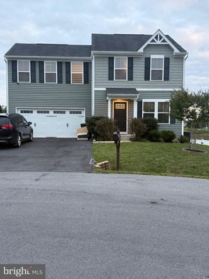 132 MILKWEED LN, BUNKER HILL, WV 25413 - Image a85bfe0e68db7ad0c49bcd3b855d9f08/1648957165